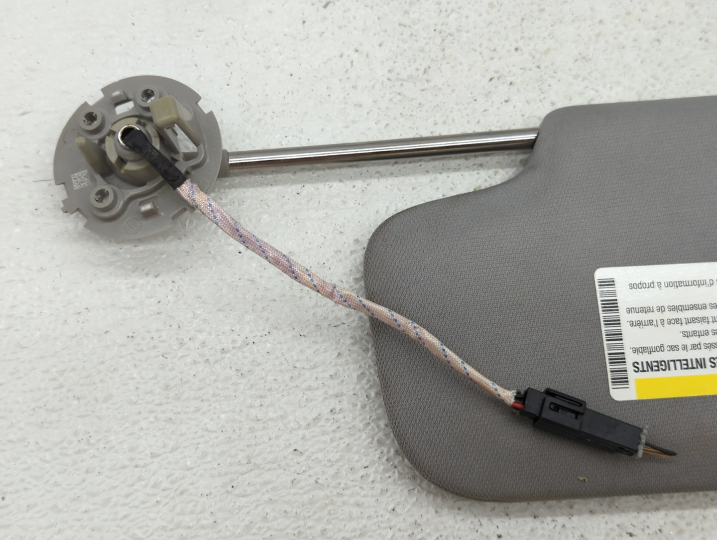 2016-2021 Chevrolet Malibu Sun Visor Shade Replacement Passenger Right Mirror Fits Fits 2016 2017 2018 2019 2020 2021 OEM Us