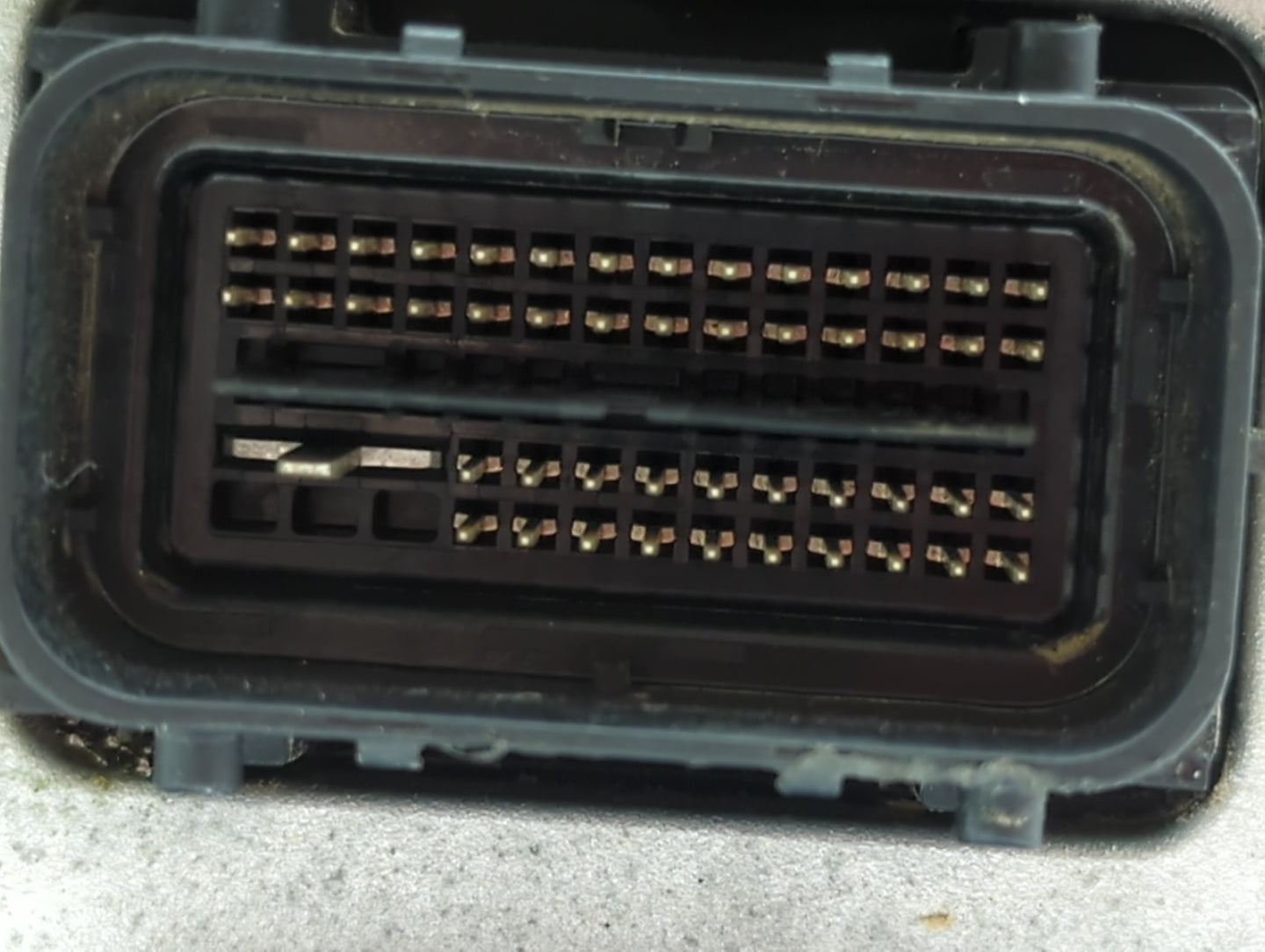 2020-2021 Chevrolet Malibu PCM Engine Control Computer ECU ECM PCU OEM P/N:12710140 Fits Fits 2020 2021 2022 OEM Used Auto P