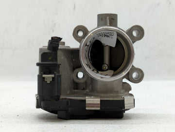 2016-2021 Chevrolet Malibu Throttle Body P/N:12671379AA Fits Fits 2016 2017 2018 2019 2020 2021 2022 OEM Used Auto Parts - O