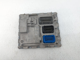 compare product 2020-2021 Chevrolet Malibu PCM Engine Control Computer ECU ECM PCU OEM P/N:12717886 Fits Fits 2020 2021 2022 OEM Used Auto Parts