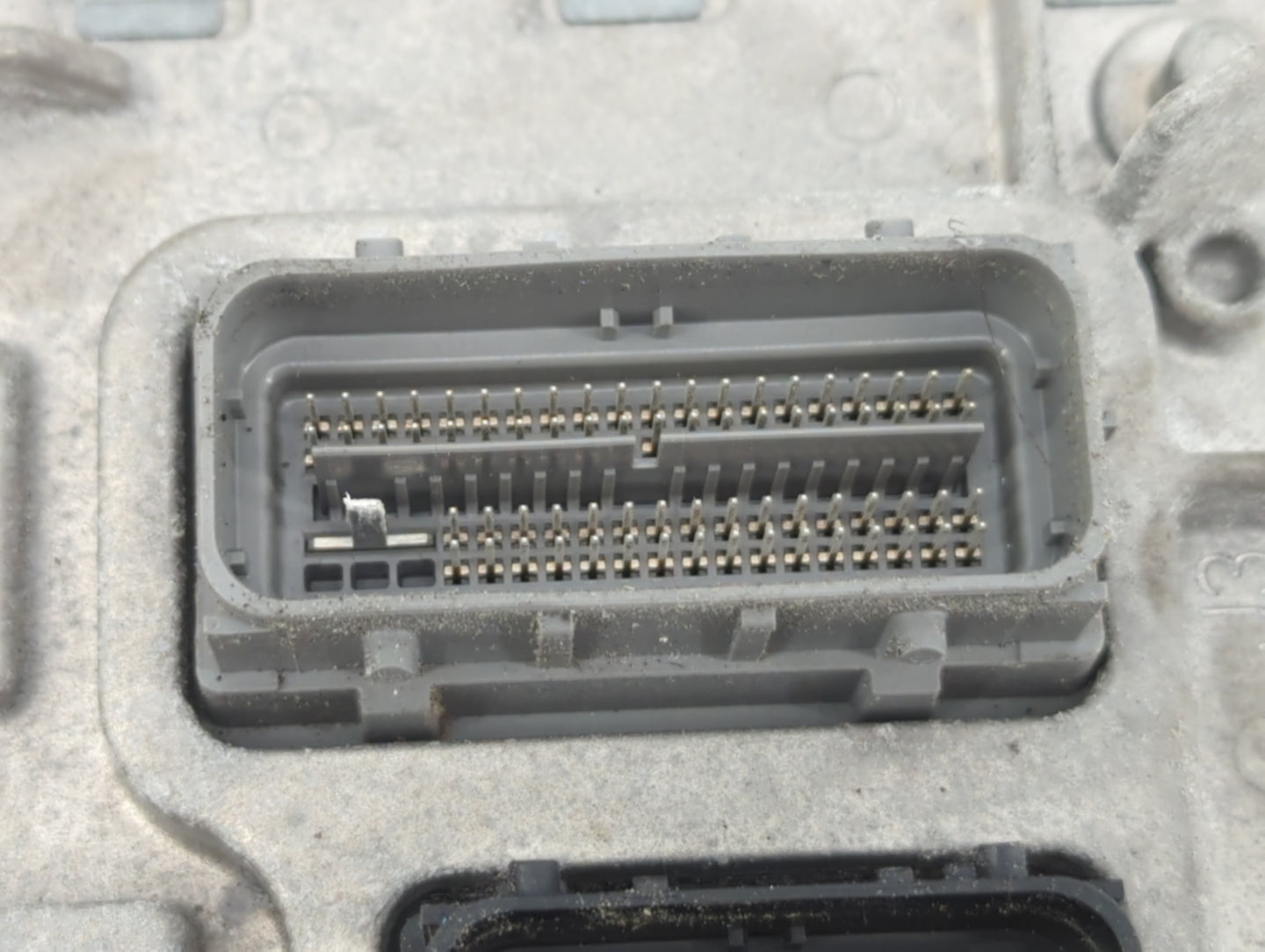2020-2021 Chevrolet Malibu PCM Engine Control Computer ECU ECM PCU OEM P/N:12717886 Fits Fits 2020 2021 2022 OEM Used Auto P