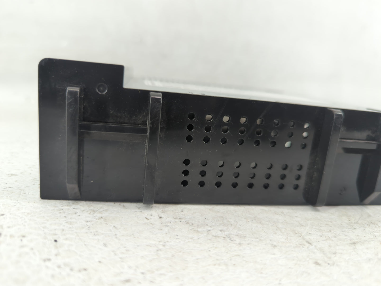 2019-2021 Chevrolet Malibu Am Fm Cd Player Radio Receiver - Oemusedautoparts1.com