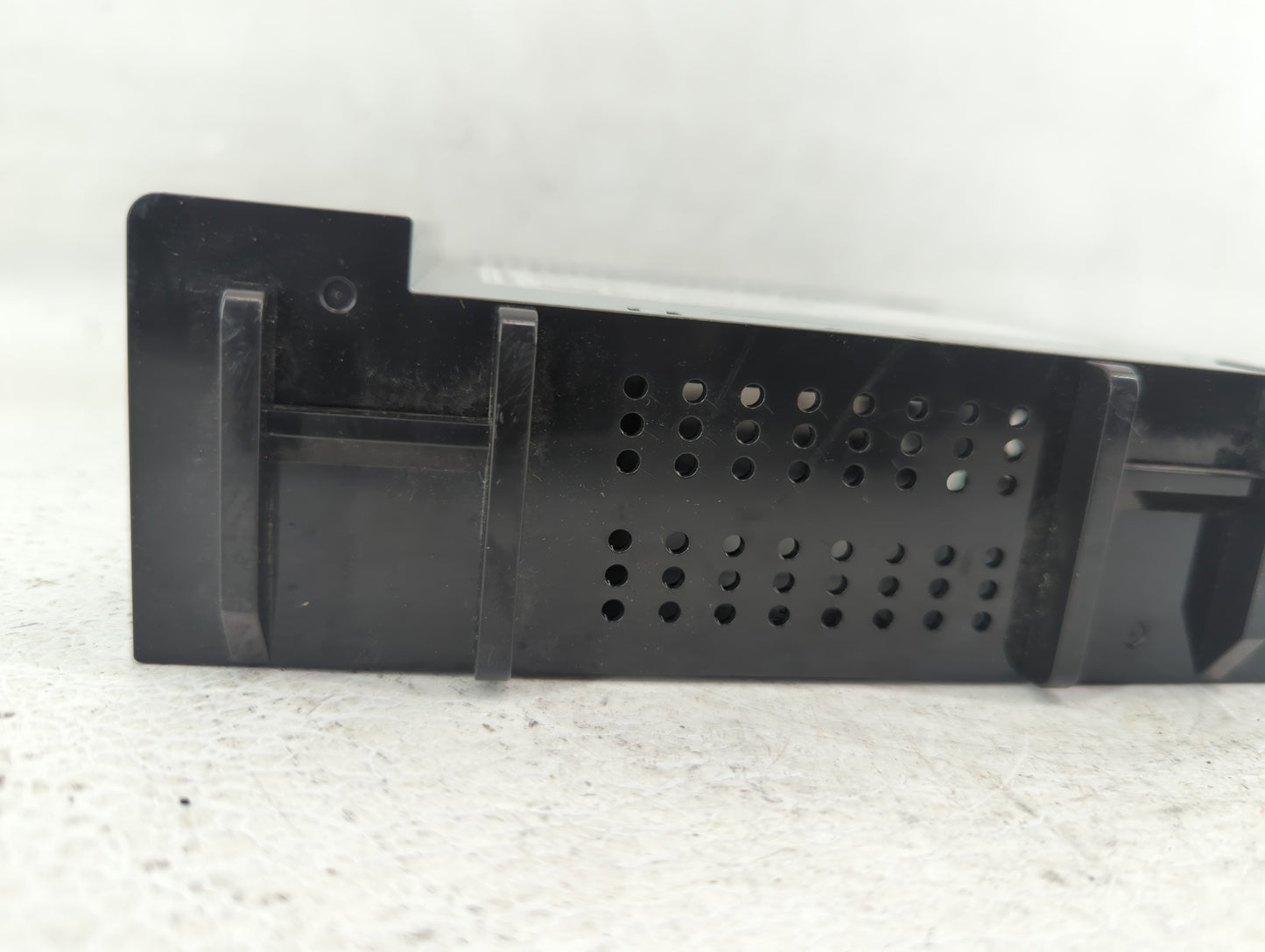 2019-2021 Chevrolet Malibu Am Fm Cd Player Radio Receiver - Oemusedautoparts1.com