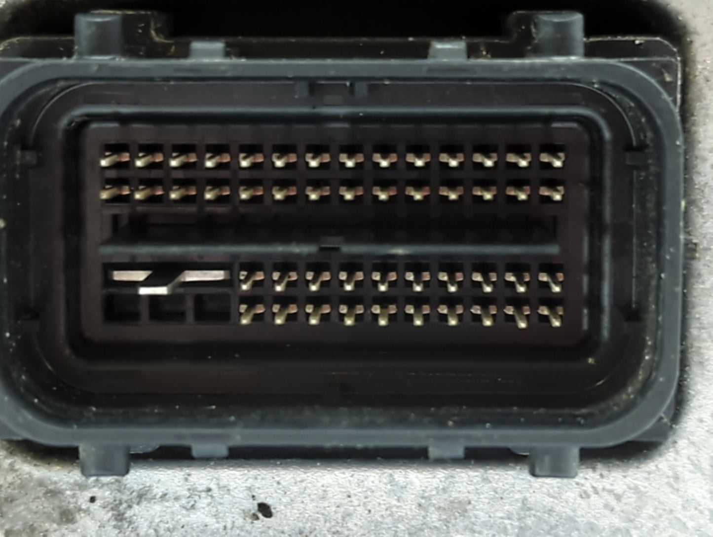 2020-2021 Chevrolet Malibu PCM Engine Control Computer ECU ECM PCU OEM P/N:GME88 Fits Fits 2020 2021 2022 OEM Used Auto Part