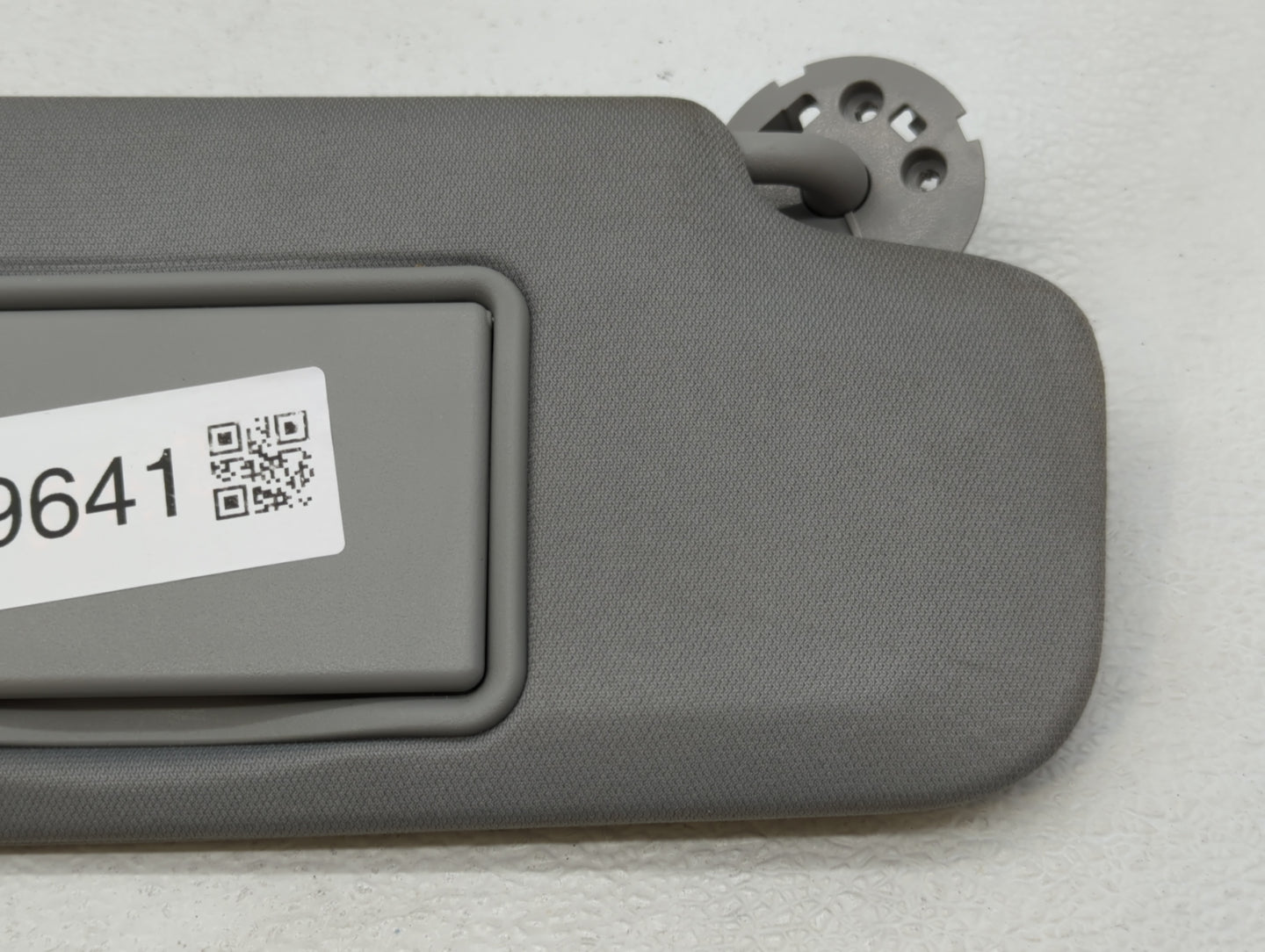 2016-2021 Chevrolet Malibu Sun Visor Shade Replacement Passenger Right Mirror Fits Fits 2016 2017 2018 2019 2020 2021 OEM Us