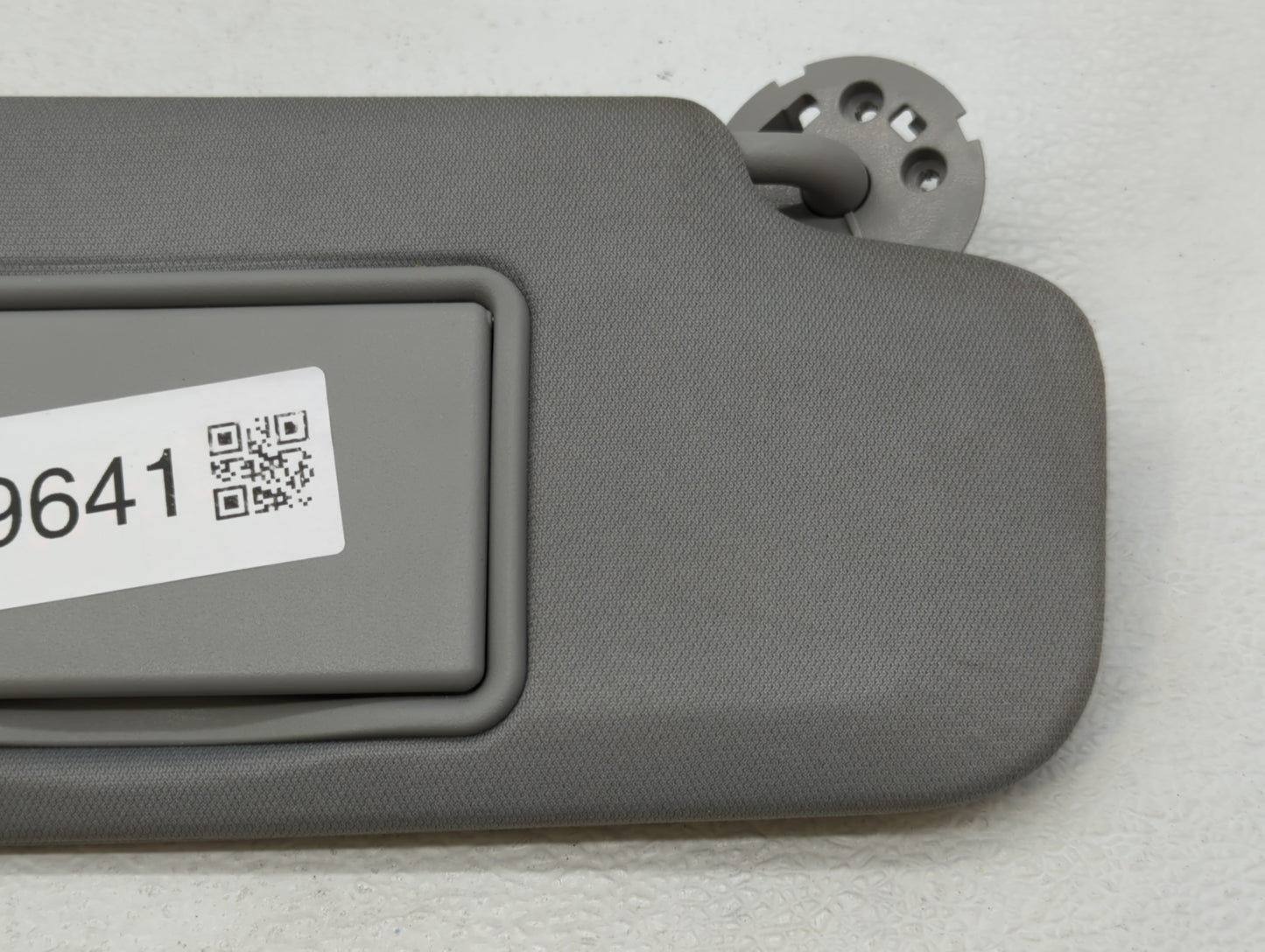 2016-2021 Chevrolet Malibu Sun Visor Shade Replacement Passenger Right Mirror Fits Fits 2016 2017 2018 2019 2020 2021 OEM Us