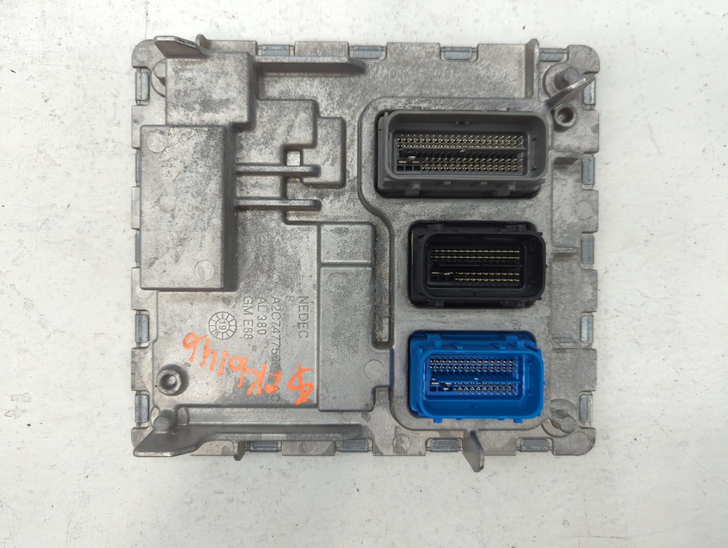 2020-2021 Chevrolet Malibu PCM Engine Control Computer ECU ECM PCU OEM P/N:12710140 Fits Fits 2020 2021 2022 OEM Used Auto P
