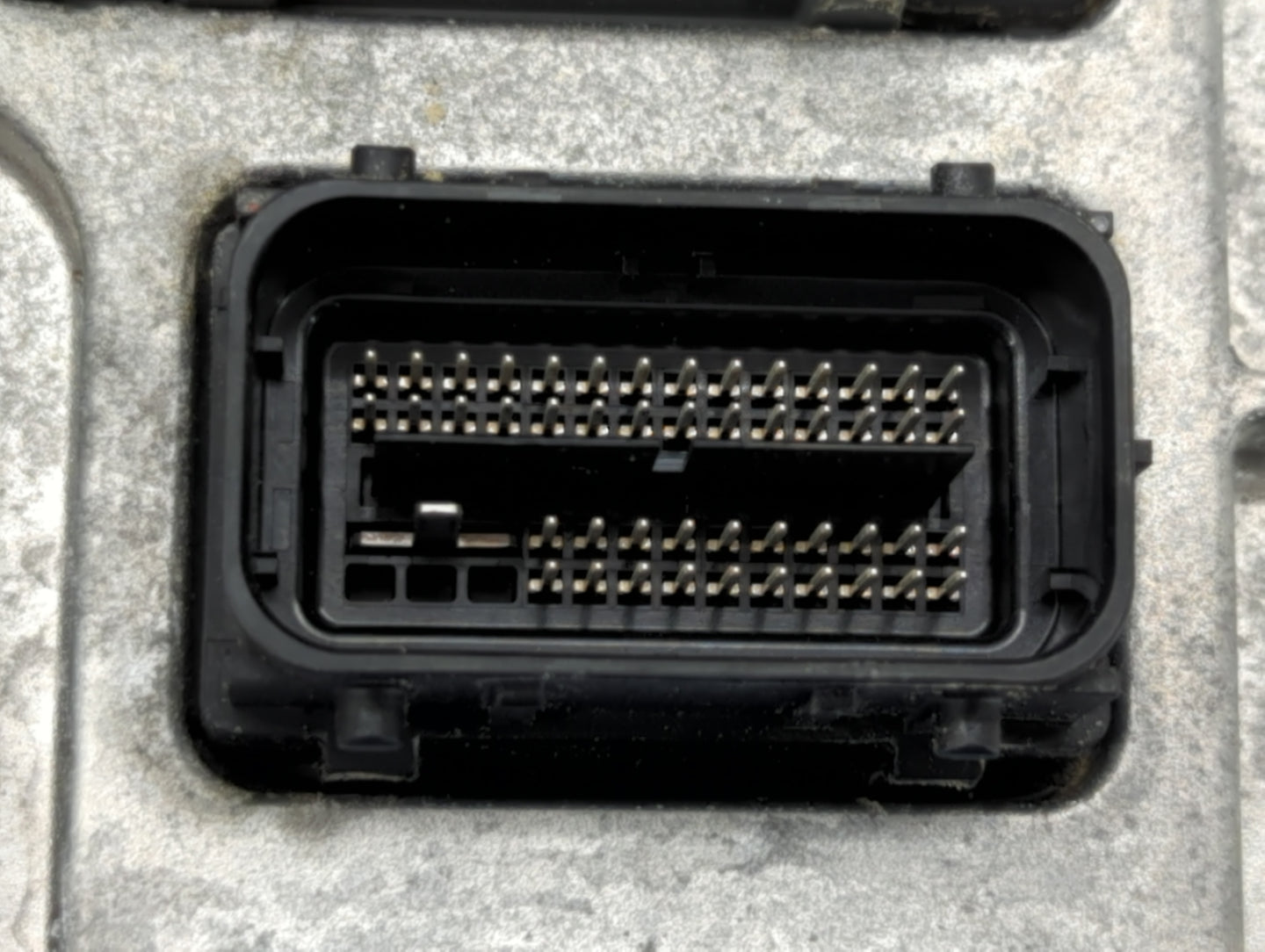 2020-2021 Chevrolet Malibu PCM Engine Control Computer ECU ECM PCU OEM P/N:12710140 Fits Fits 2020 2021 2022 OEM Used Auto P