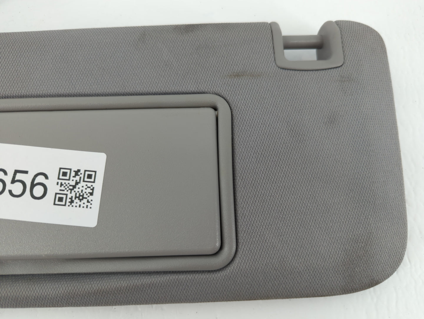 2016-2021 Chevrolet Malibu Sun Visor Shade Replacement Driver Left Mirror Fits Fits 2016 2017 2018 2019 2020 2021 OEM Used A