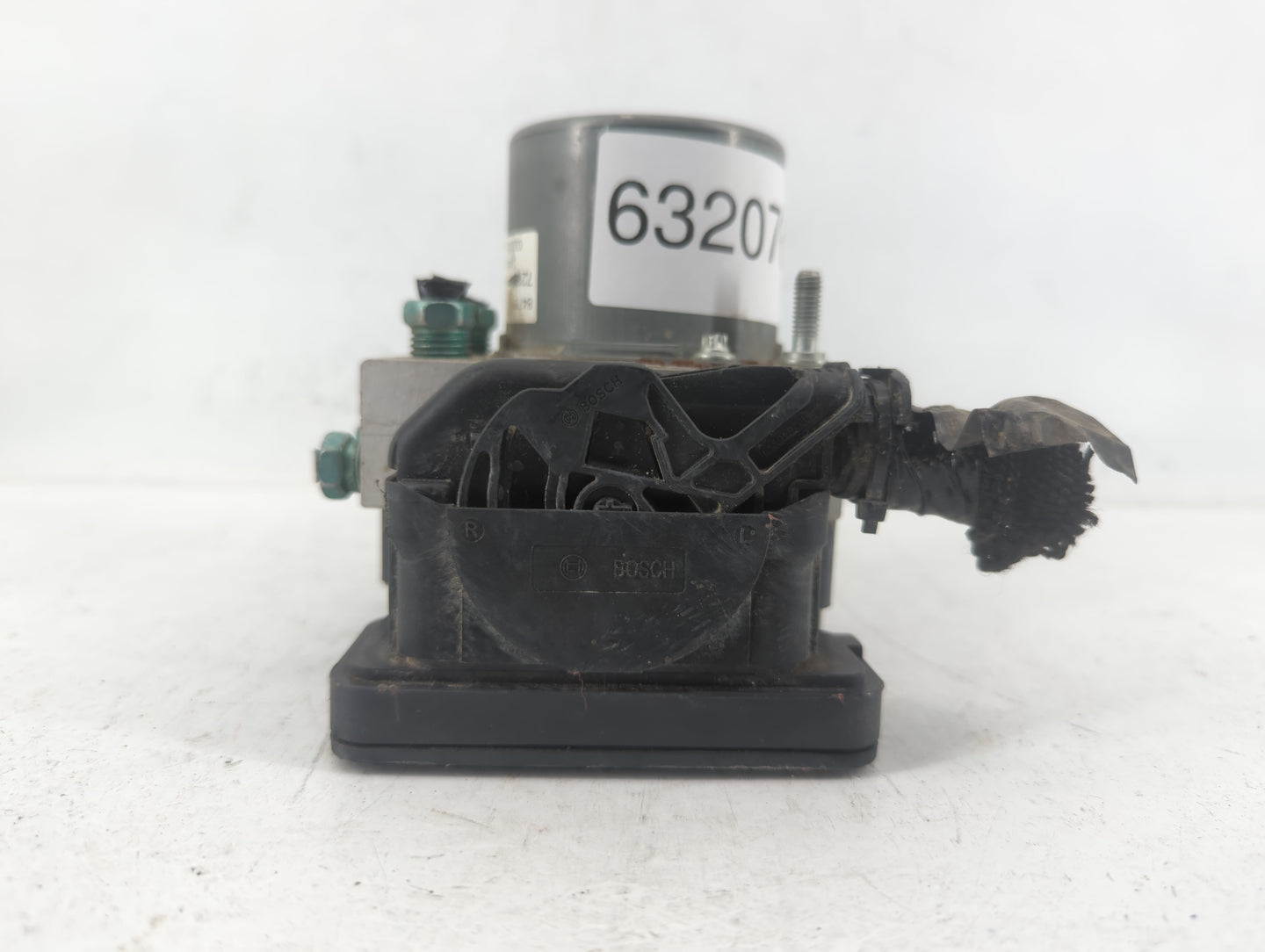 2019-2021 Chevrolet Malibu ABS Pump Control Module Replacement P/N:8476 7280 065055766 Fits Fits 2019 2020 2021 OEM Used Aut