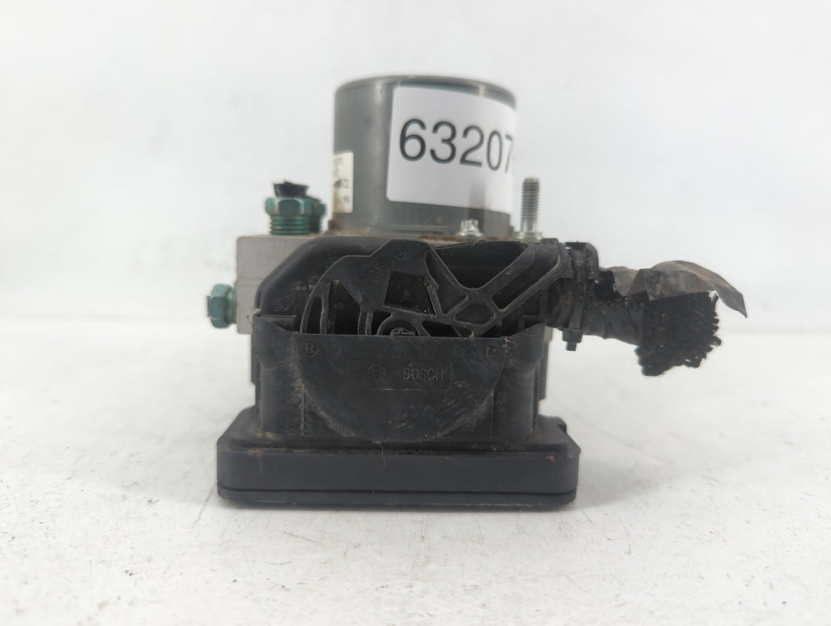 2019-2021 Chevrolet Malibu Anti-Lock Brake ABS Pump Module Actuator OEM P/N:8476 7280 065055766 Fits Fits 2019 2020 2021 OEM