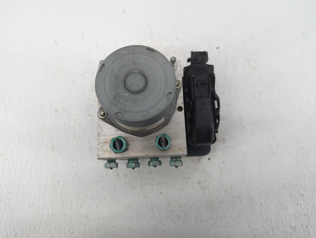 2019-2021 Chevrolet Malibu Anti-Lock Brake ABS Pump Module Actuator OEM P/N:8476 7280 065055766 Fits Fits 2019 2020 2021 OEM