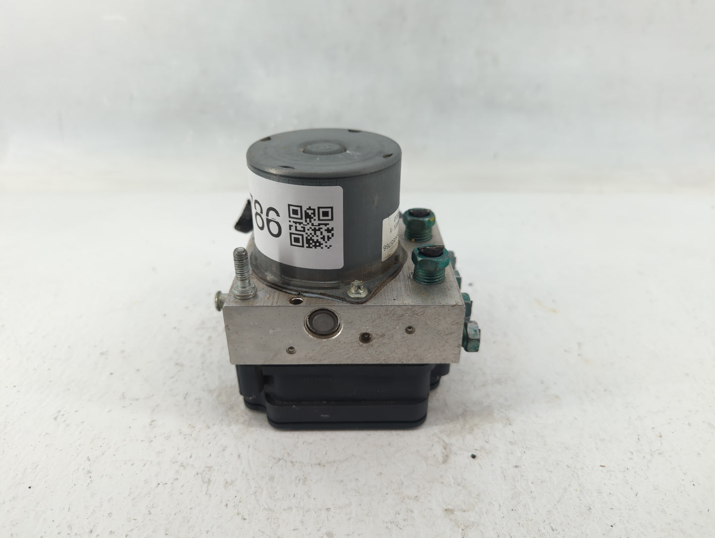 2019-2021 Chevrolet Malibu ABS Pump Control Module Replacement P/N:8476 7280 065055766 Fits Fits 2019 2020 2021 OEM Used Aut