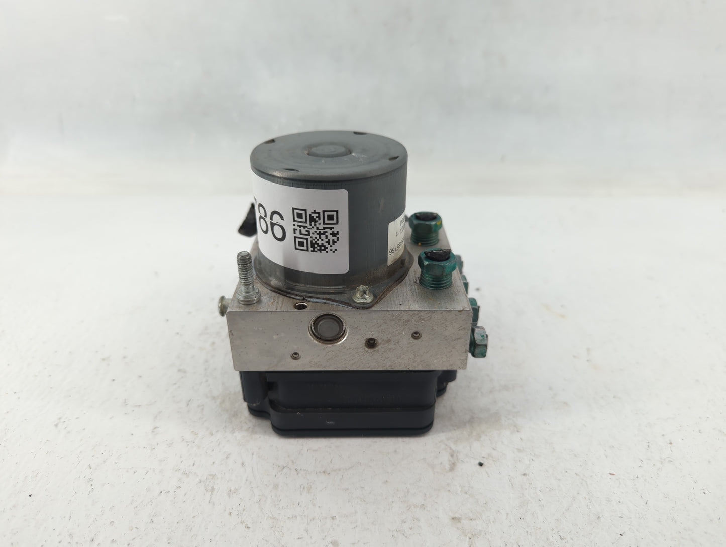 2019-2021 Chevrolet Malibu ABS Pump Control Module Replacement P/N:8476 7280 065055766 Fits Fits 2019 2020 2021 OEM Used Aut