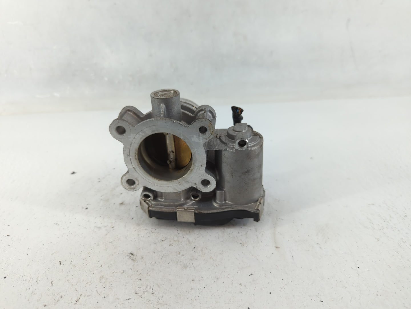 2016-2021 Chevrolet Malibu Throttle Body P/N:12659491BA Fits Fits 2016 2017 2018 2019 2020 2021 2022 OEM Used Auto Parts - O