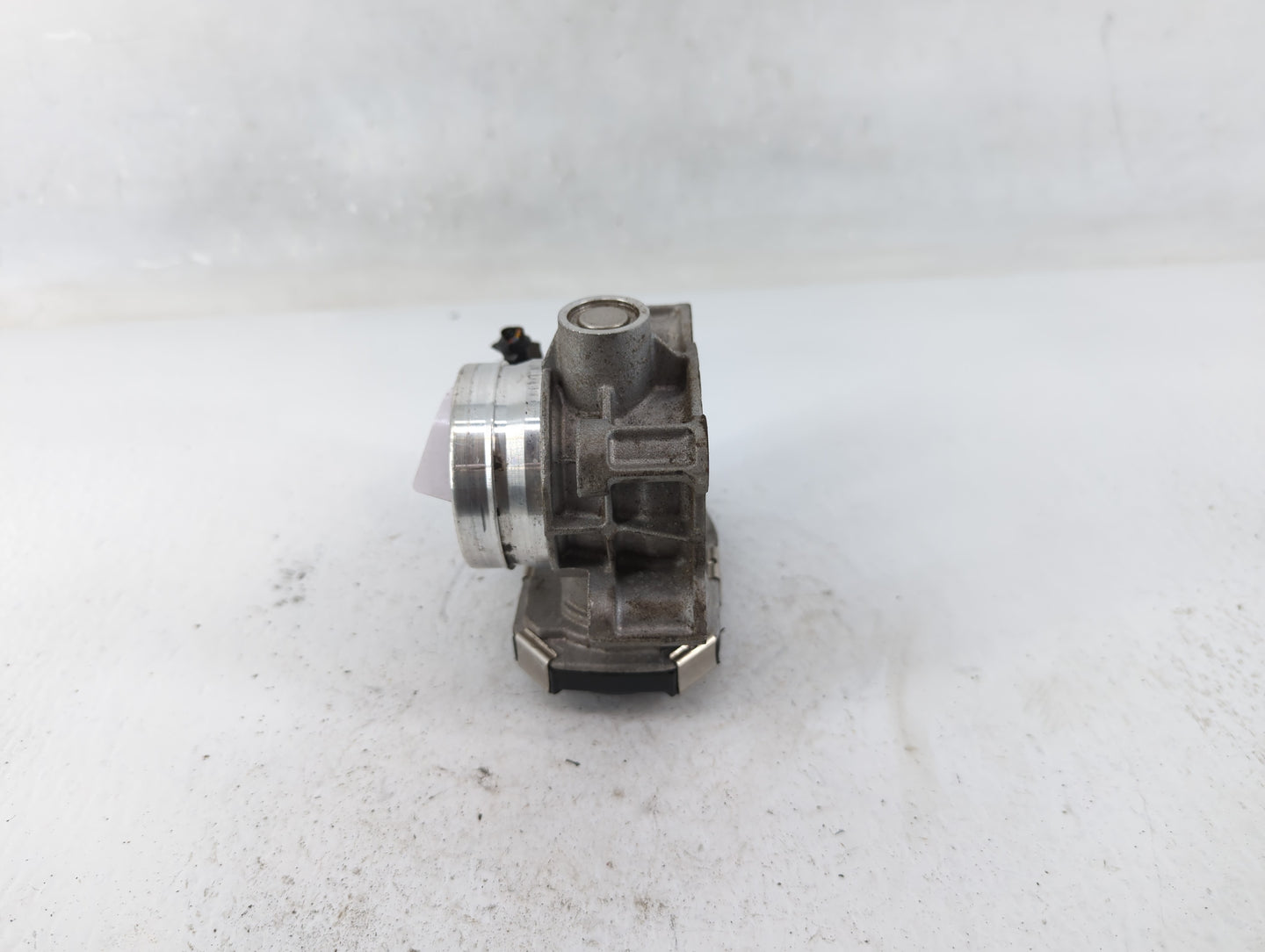2016-2021 Chevrolet Malibu Throttle Body P/N:12659491BA Fits Fits 2016 2017 2018 2019 2020 2021 2022 OEM Used Auto Parts - O