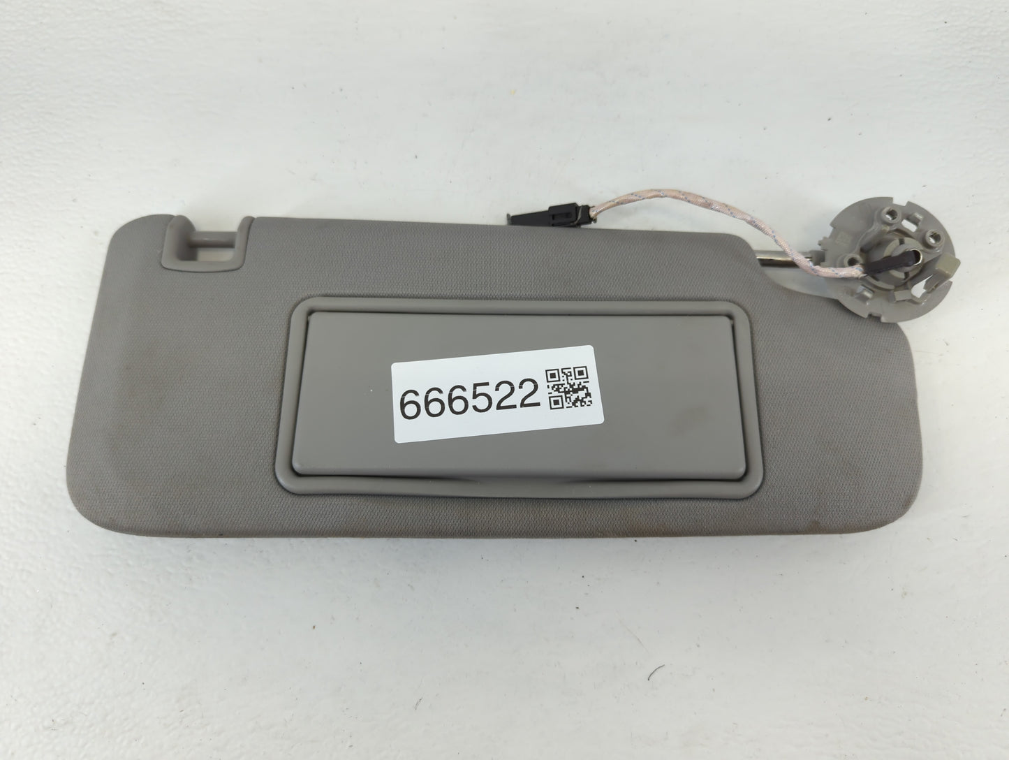 2016-2021 Chevrolet Malibu Sun Visor Shade Replacement Passenger Right Mirror Fits Fits 2016 2017 2018 2019 2020 2021 OEM Us