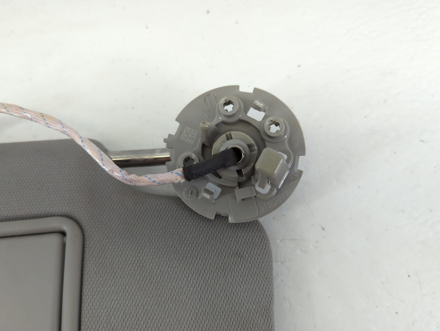 2016-2021 Chevrolet Malibu Sun Visor Shade Replacement Passenger Right Mirror Fits Fits 2016 2017 2018 2019 2020 2021 OEM Us