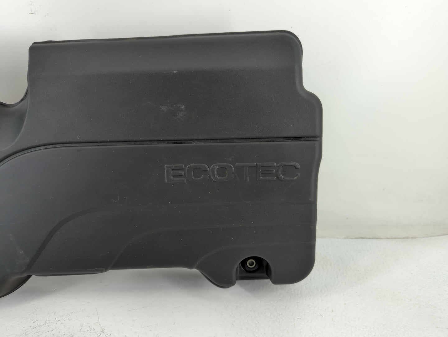 2021 Chevrolet Malibu Engine Cover - Oemusedautoparts1.com