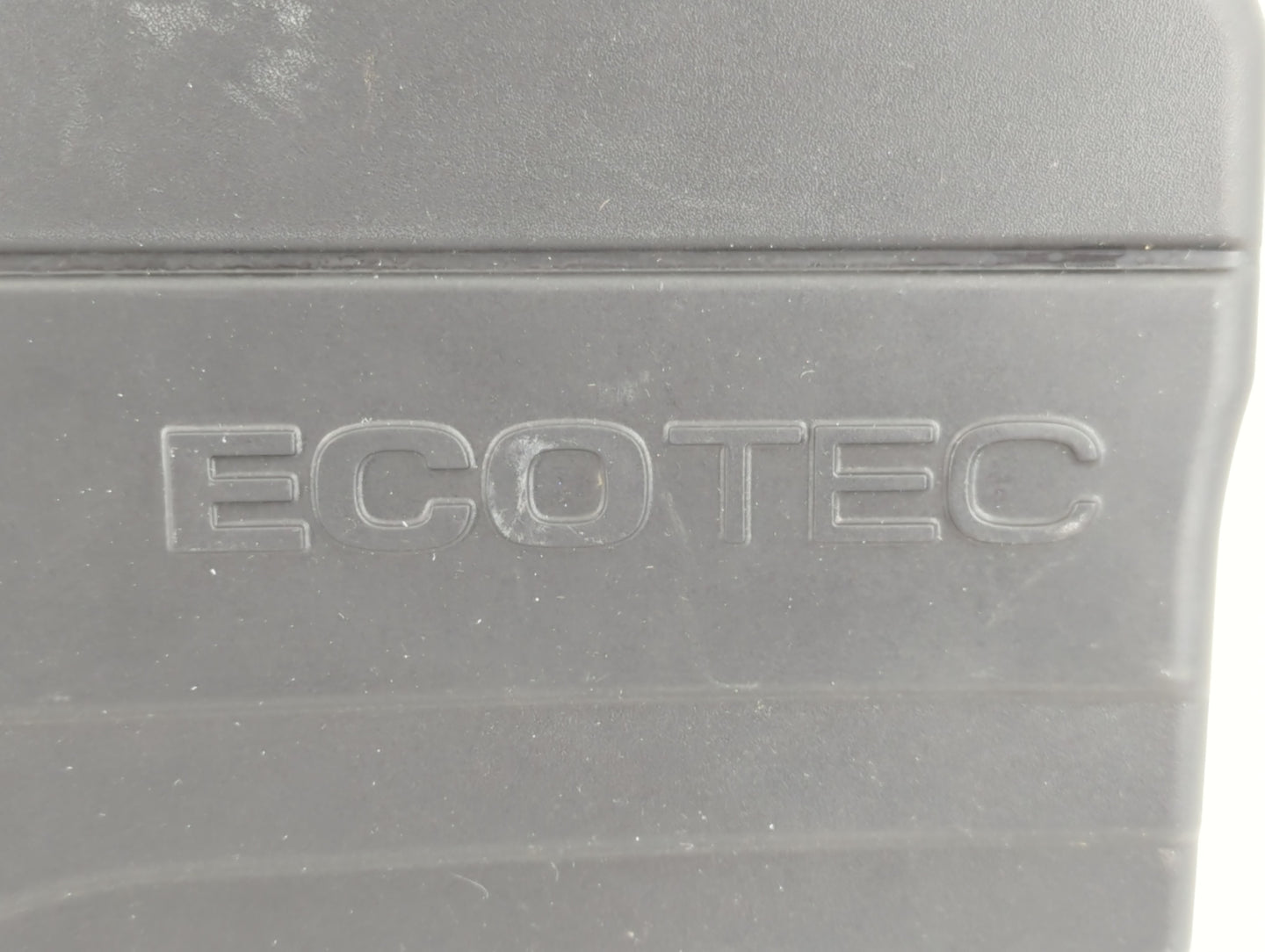2021 Chevrolet Malibu Engine Cover - Oemusedautoparts1.com