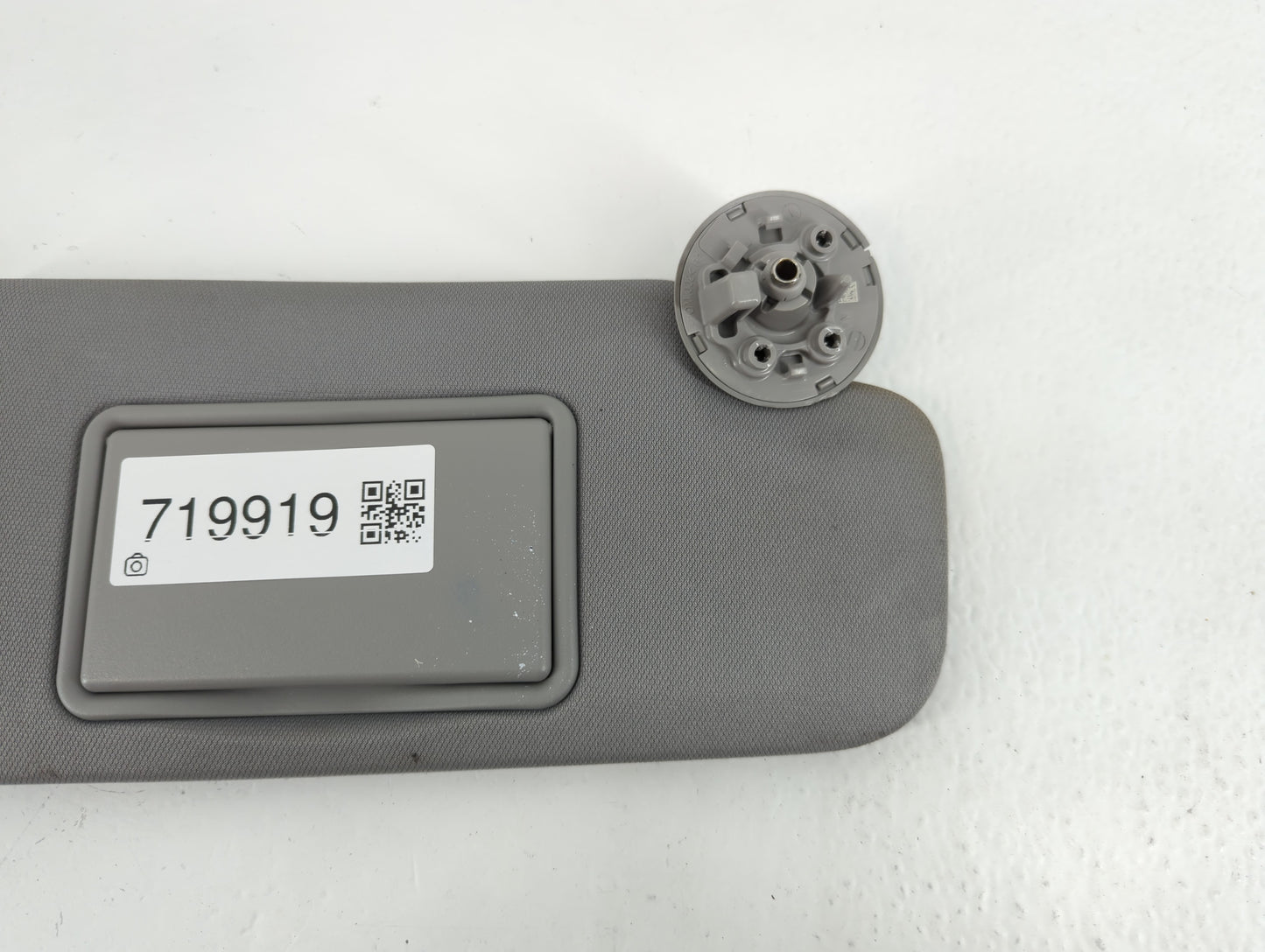 2016-2021 Chevrolet Malibu Sun Visor Shade Replacement Passenger Right Mirror Fits Fits 2016 2017 2018 2019 2020 2021 OEM Us