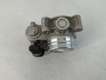 2016-2021 Chevrolet Malibu Throttle Body P/N:12671379AA Fits Fits 2016 2017 2018 2019 2020 2021 2022 OEM Used Auto Parts