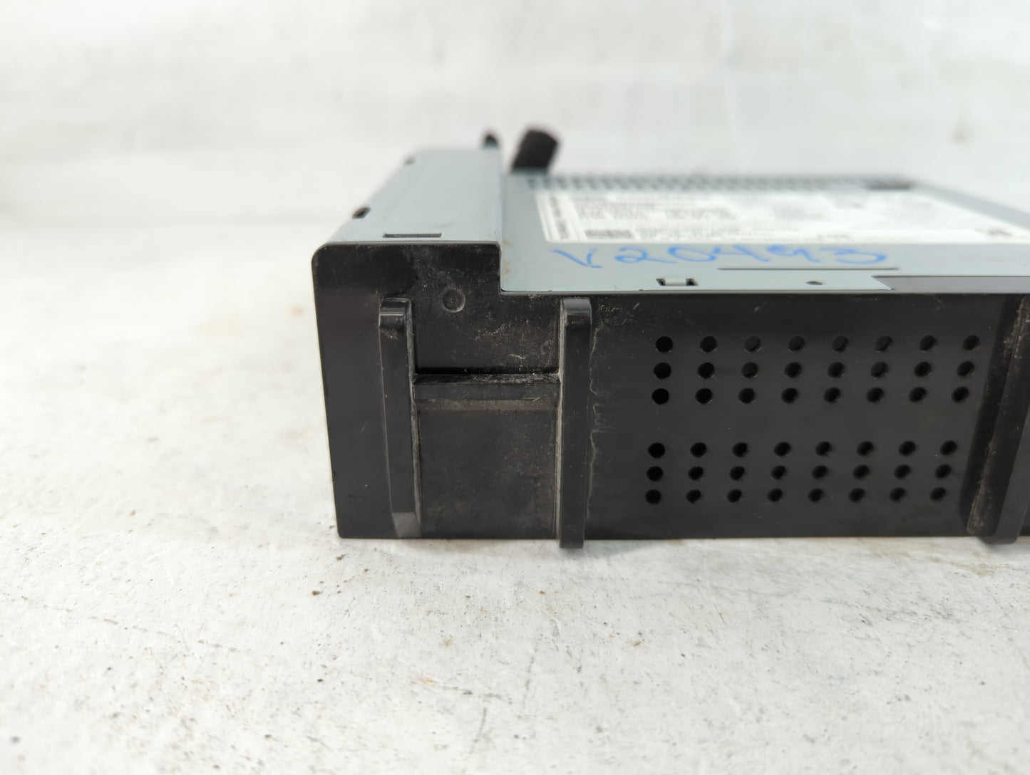 2019-2021 Chevrolet Malibu Radio AM FM Cd Player Receiver Replacement P/N:84950423 Fits Fits 2019 2020 2021 OEM Used Auto Pa