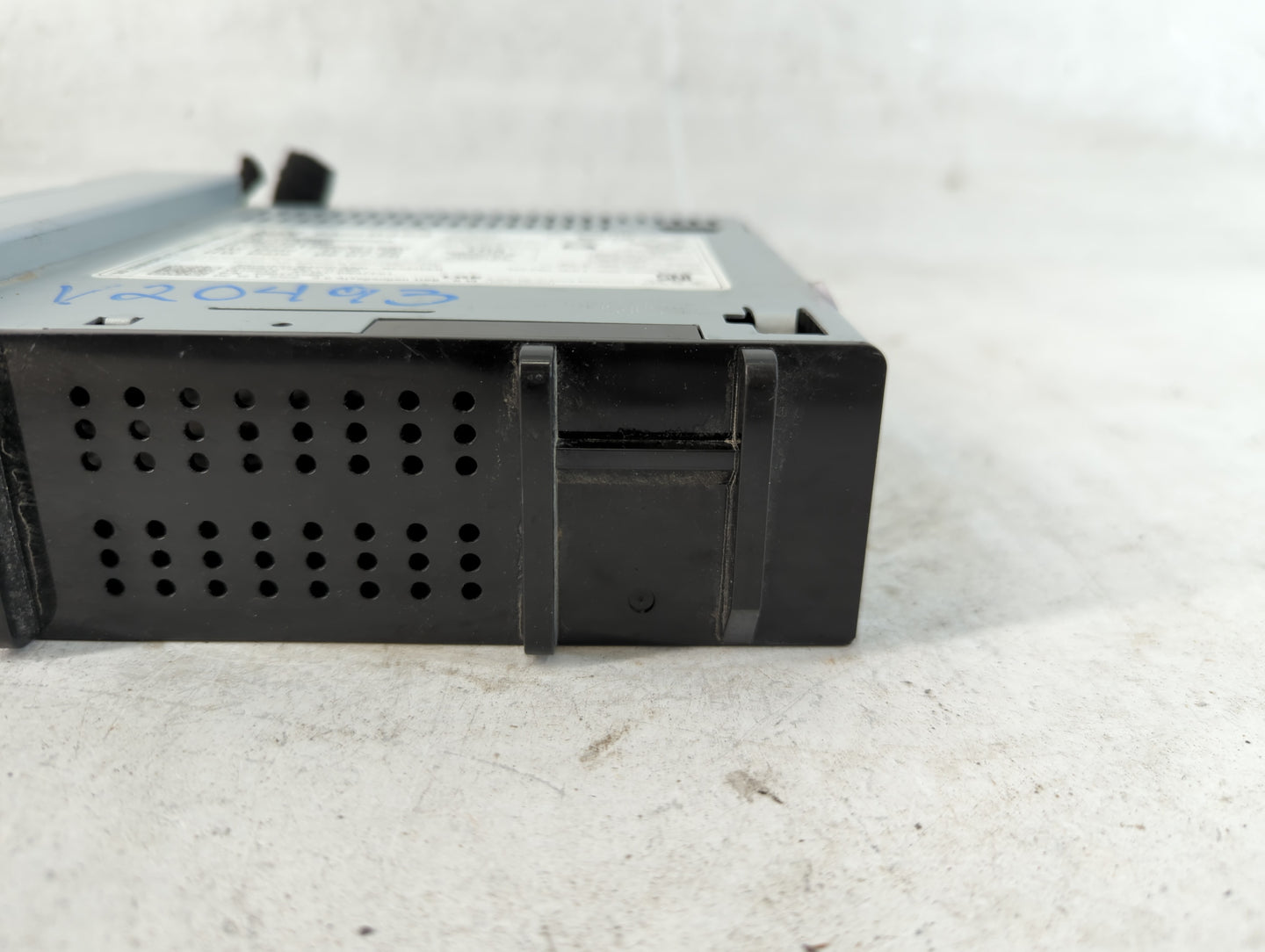 2019-2021 Chevrolet Malibu Radio AM FM Cd Player Receiver Replacement P/N:84950423 Fits Fits 2019 2020 2021 OEM Used Auto Pa