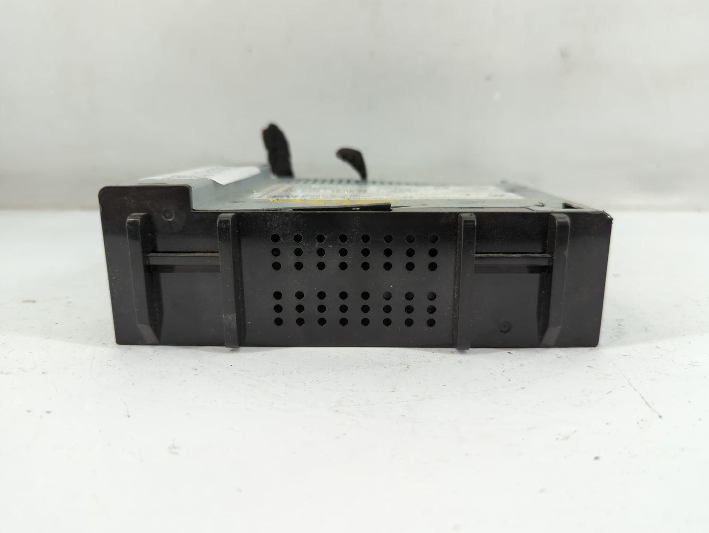 2019-2021 Chevrolet Malibu Radio AM FM Cd Player Receiver Replacement P/N:84950423 Fits Fits 2019 2020 2021 OEM Used Auto Pa