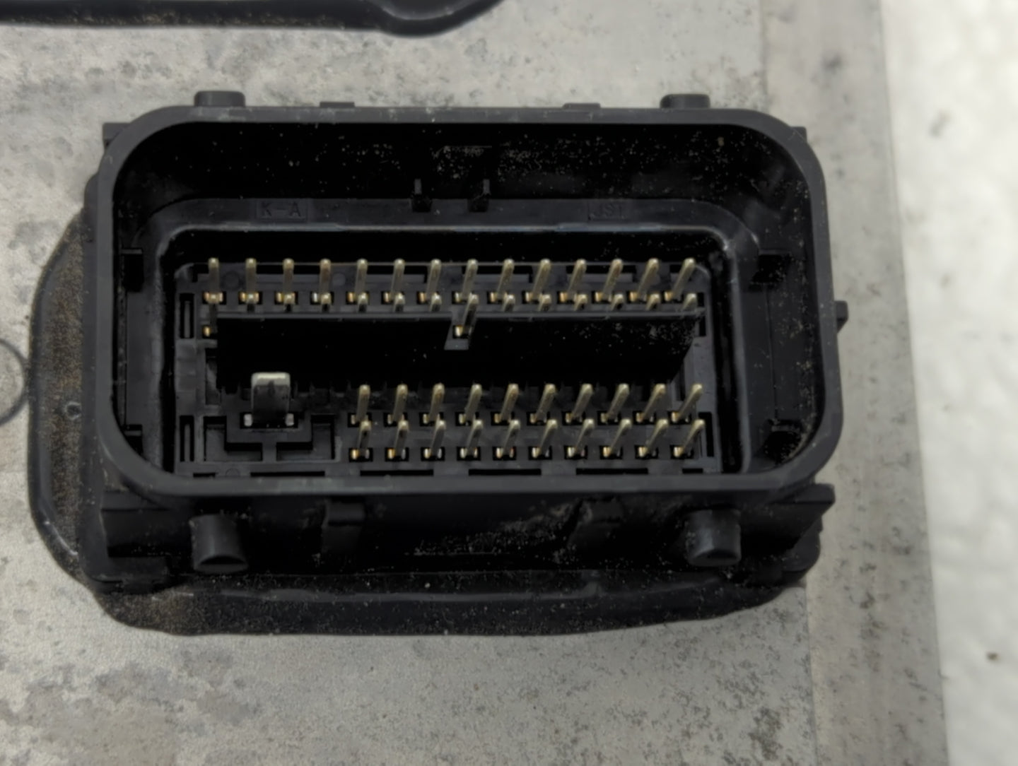 2021-2022 Chevrolet Silverado PCM Engine Control Computer ECU ECM PCU OEM P/N:12711795 Fits Fits 2020 2021 2022 OEM Used Aut