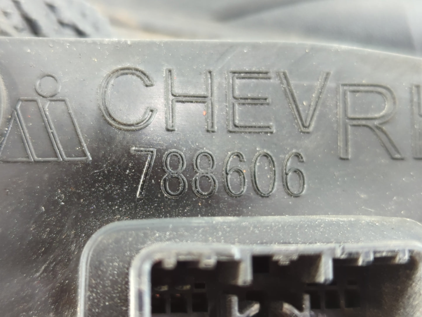 2019-2022 Chevrolet Silverado 1500 Side Mirror Replacement Passenger Right View Door Mirror P/N:788606 Fits OEM Used Auto Pa