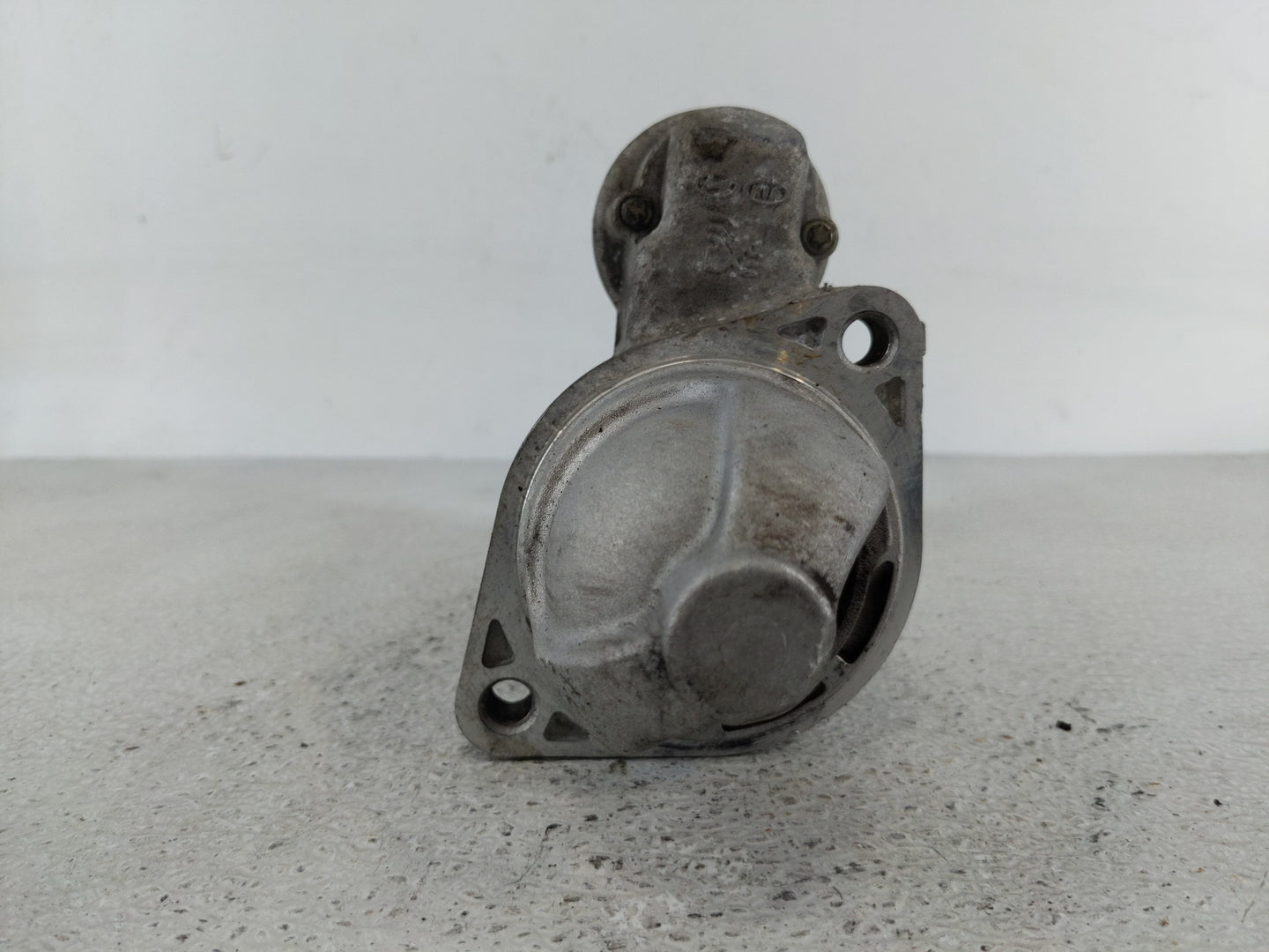 2019-2022 Chevrolet Silverado 1500 Car Starter Motor Solenoid OEM P/N:36100-0G250 Fits Fits 2019 2020 2021 2022 OEM Used Aut
