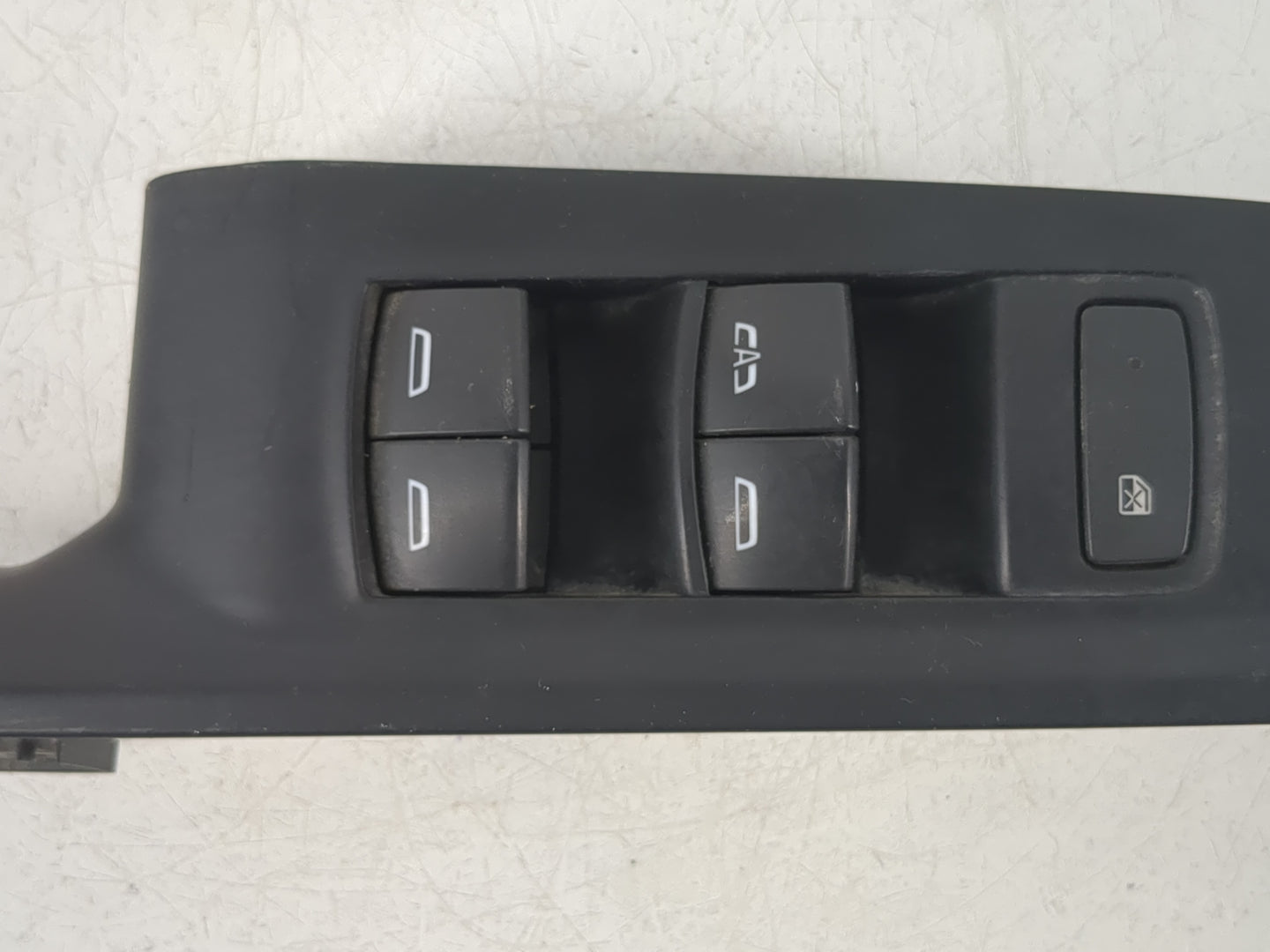 2019-2022 Chevrolet Silverado 1500 Master Power Window Switch Replacement Driver Side Left P/N:84699725 Fits OEM Used Auto P