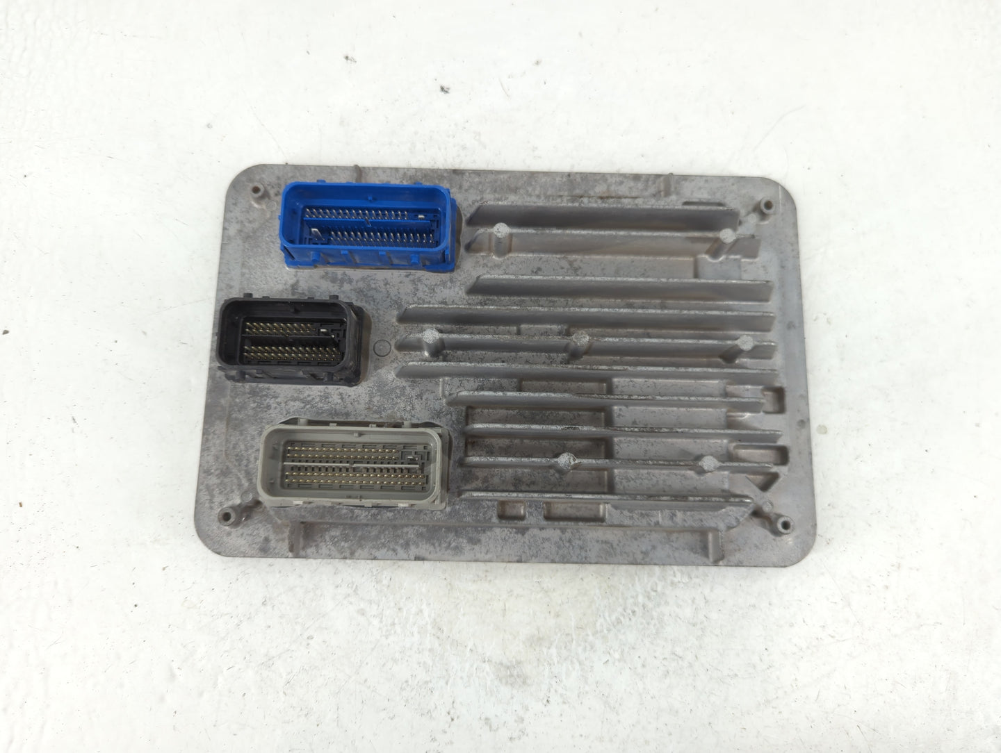 2021-2022 Chevrolet Silverado 1500 PCM Engine Control Computer ECU ECM PCU OEM P/N:12716258 Fits Fits 2020 2021 2022 OEM Use