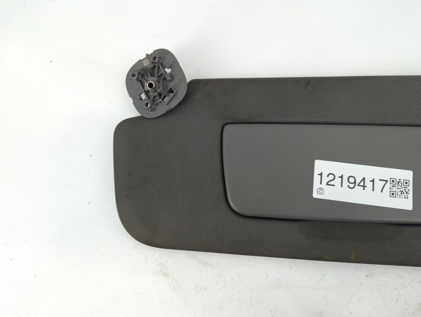 2019-2022 Chevrolet Silverado 1500 Sun Visor Shade Replacement Driver Left Mirror Fits Fits 2019 2020 2021 2022 OEM Used Aut