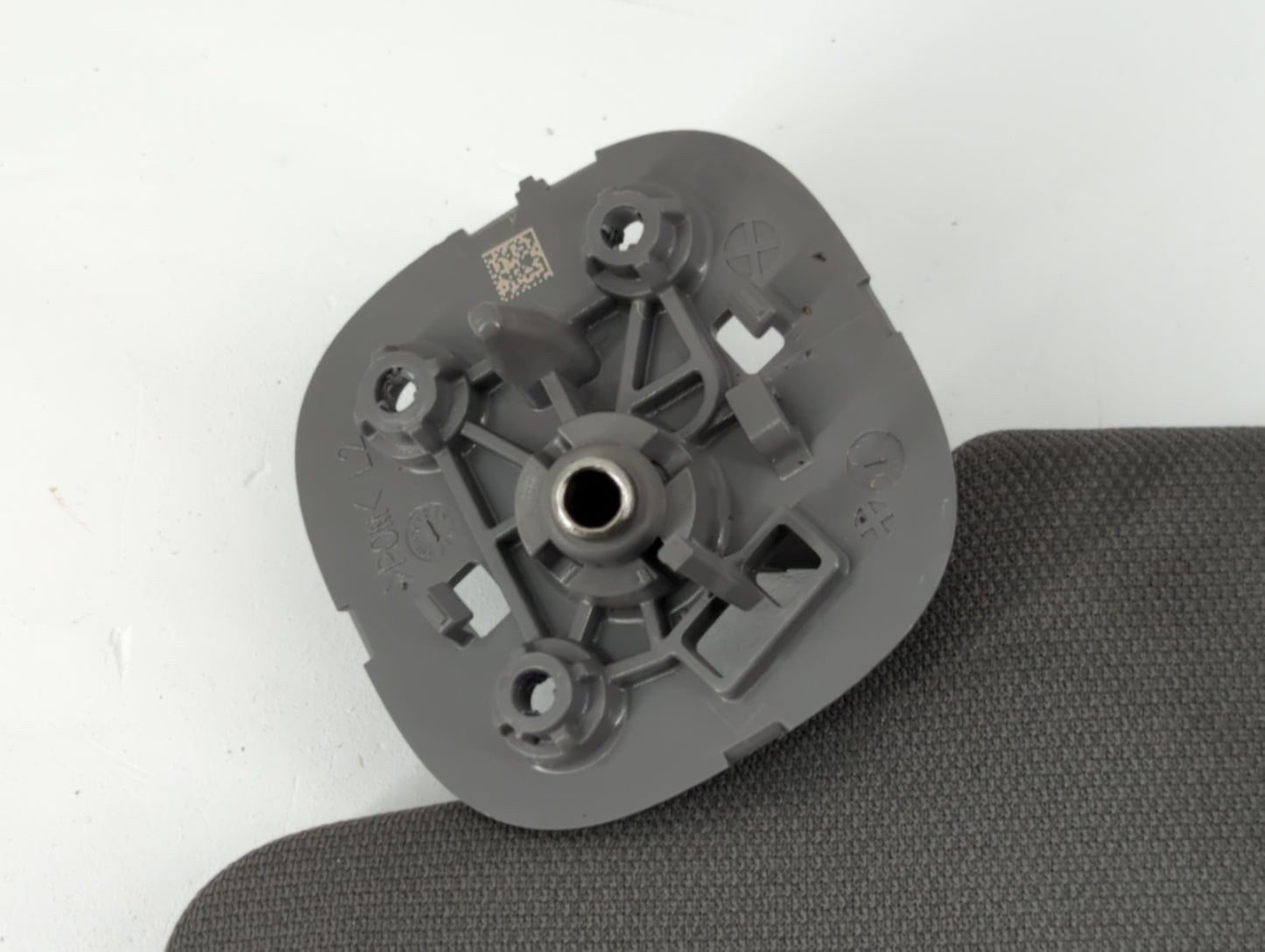 2019-2022 Chevrolet Silverado 1500 Sun Visor Shade Replacement Driver Left Mirror Fits Fits 2019 2020 2021 2022 OEM Used Aut