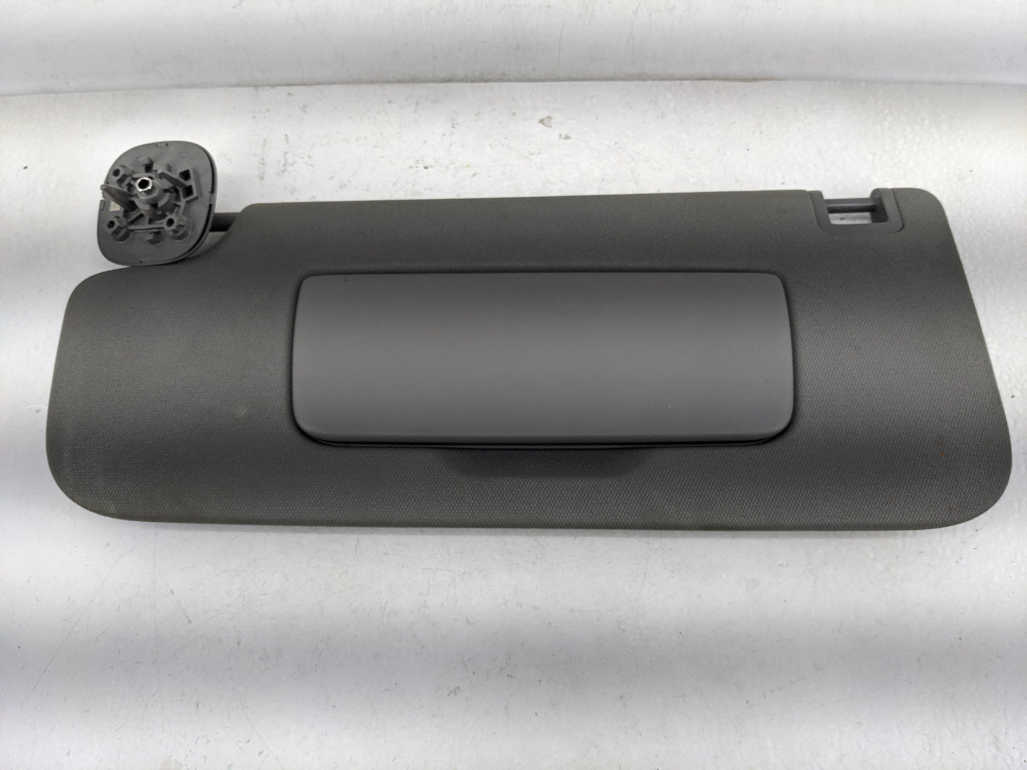 2019-2022 Chevrolet Silverado 1500 Sun Visor Shade Replacement Driver Left Mirror Fits Fits 2019 2020 2021 2022 OEM Used Aut