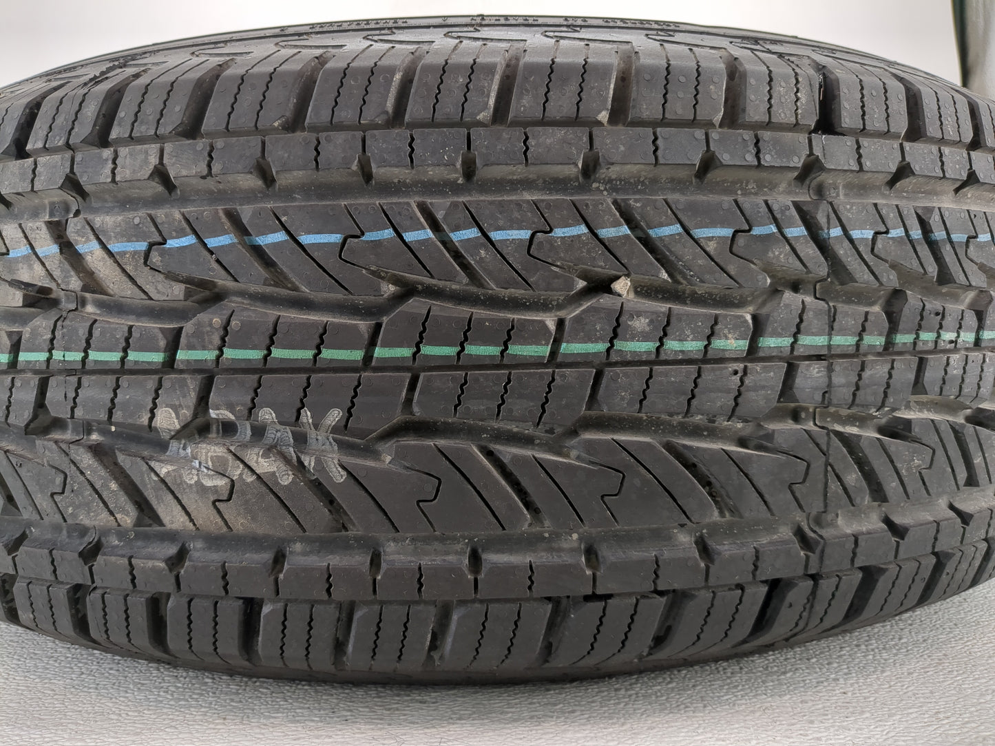 2021 Chevrolet Silverado 1500 Spare Donut Tire Wheel Rim Oem - Oemusedautoparts1.com