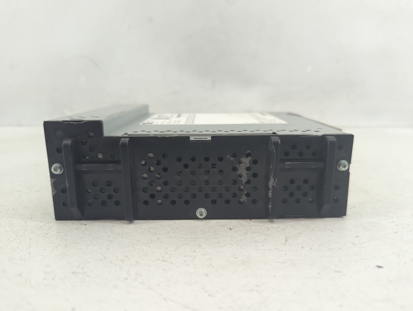 2020-2022 Chevrolet Silverado 1500 Radio AM FM Cd Player Receiver Replacement P/N:84988354 Fits Fits 2020 2021 2022 OEM Used