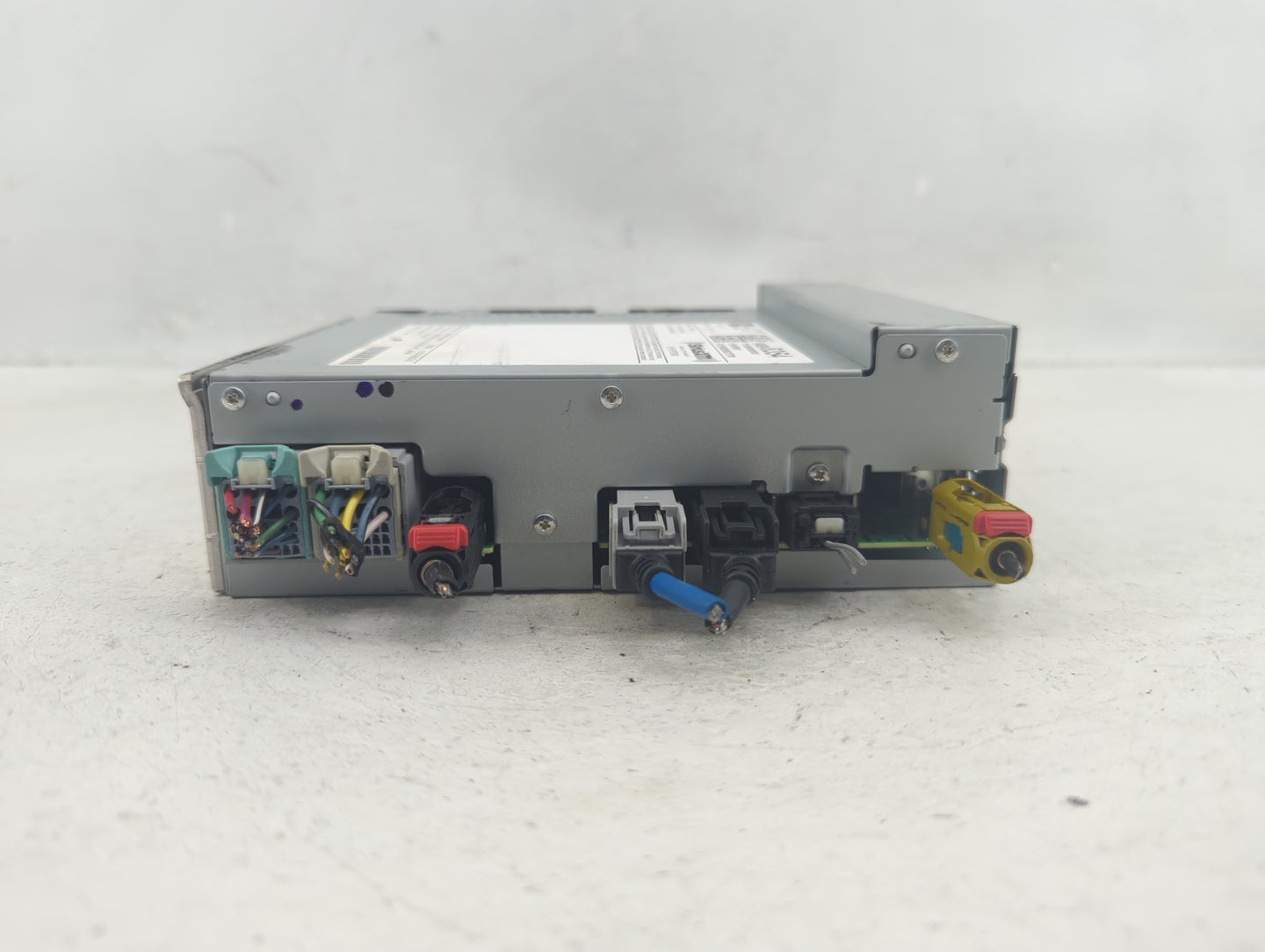 2020-2022 Chevrolet Silverado 1500 Radio AM FM Cd Player Receiver Replacement P/N:84988354 Fits Fits 2020 2021 2022 OEM Used