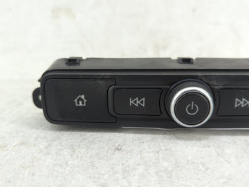 2020-2022 Chevrolet Silverado 1500 Radio AM FM Cd Player Receiver Replacement P/N:84799539 Fits Fits 2020 2021 2022 OEM Used Auto Parts