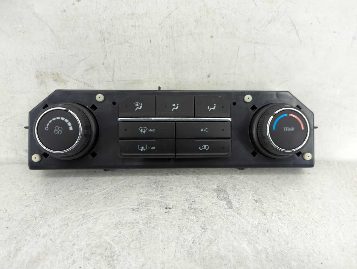 2019-2022 Chevrolet Silverado 1500 Climate Control Module Temperature AC/Heater Replacement P/N:84542734 Fits OEM Used Auto 
