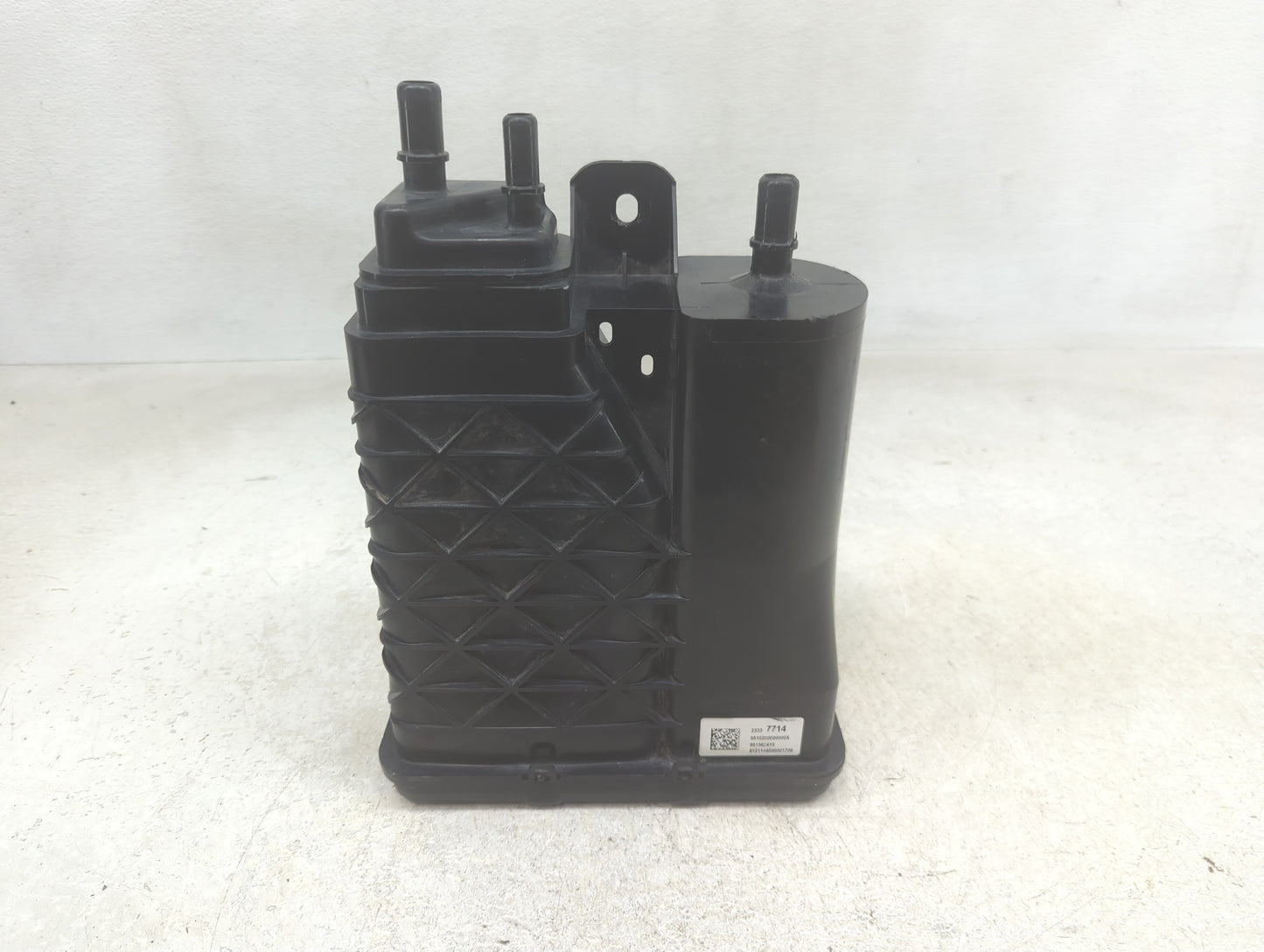2021 Chevrolet Silverado 1500 Fuel Vapor Charcoal Canister - Oemusedautoparts1.com
