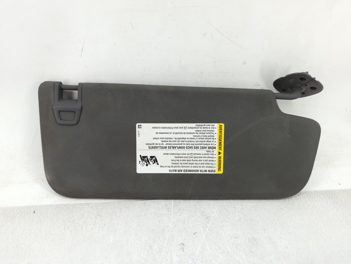 2019-2022 Chevrolet Silverado 1500 Sun Visor Shade Replacement Driver Left Mirror Fits Fits 2019 2020 2021 2022 OEM Used Aut