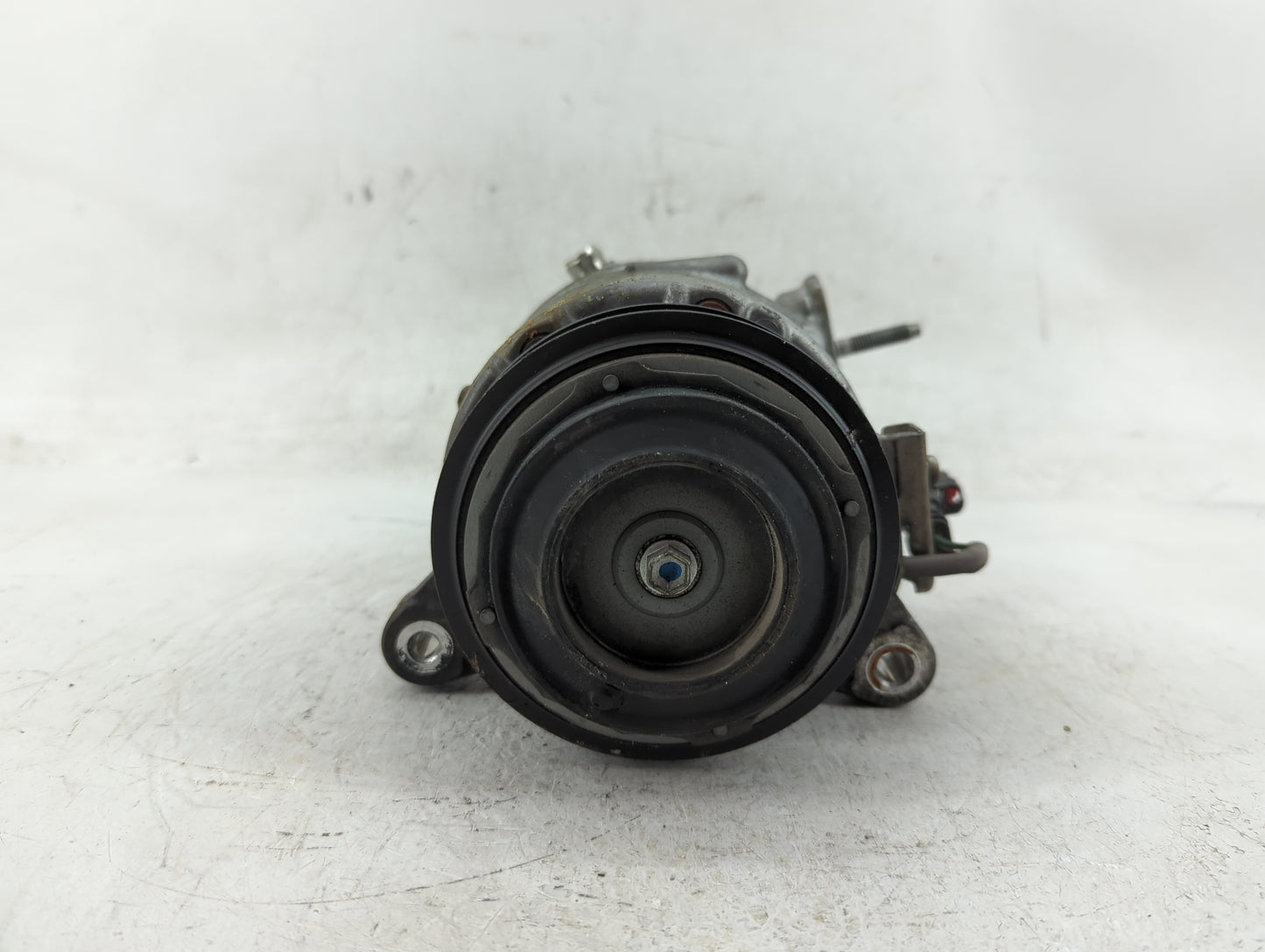 2019 Chevrolet Silverado 1500 Air Conditioning A/c Ac Compressor Oem - Oemusedautoparts1.com