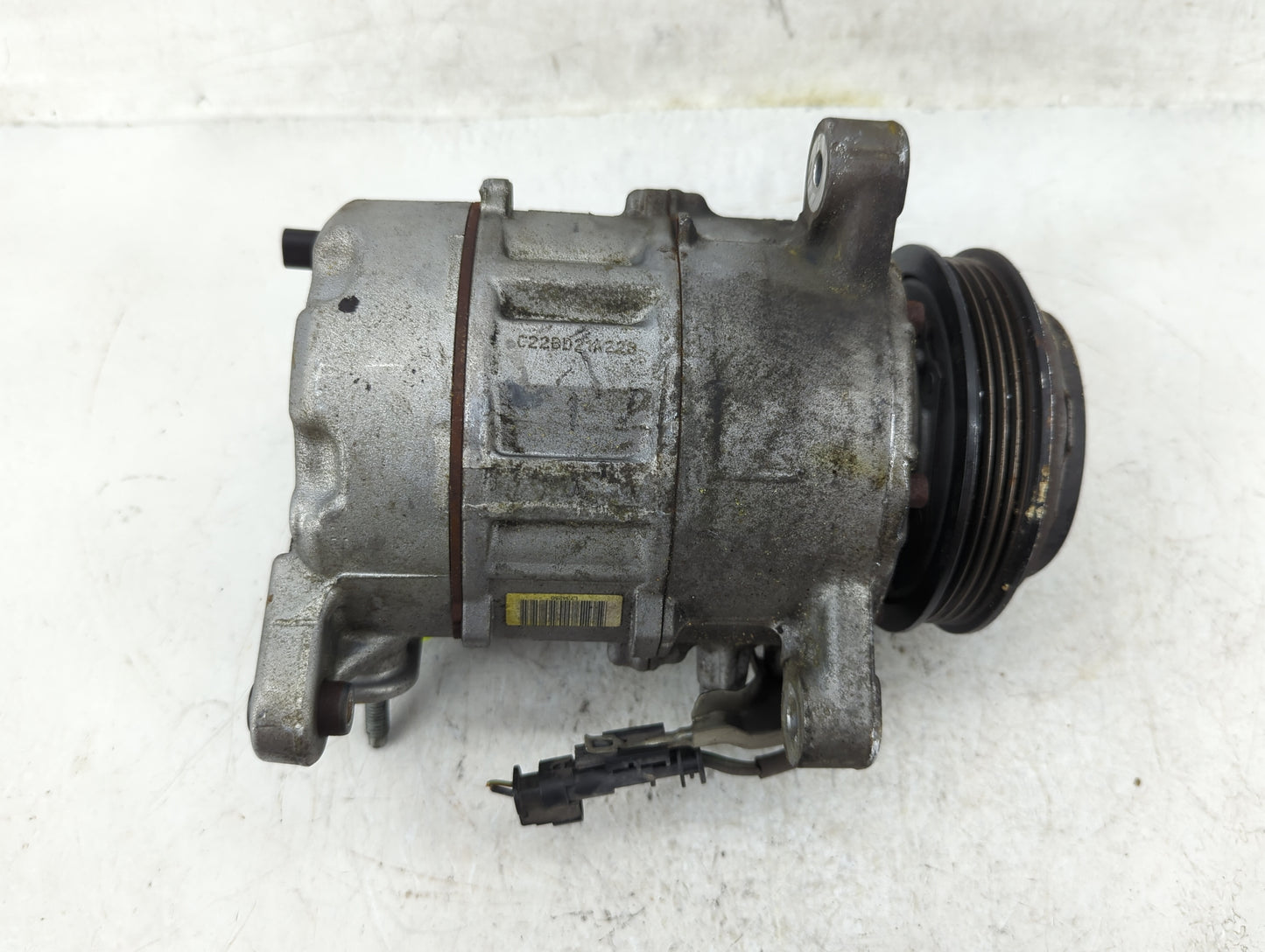 2019 Chevrolet Silverado 1500 Air Conditioning A/c Ac Compressor Oem - Oemusedautoparts1.com