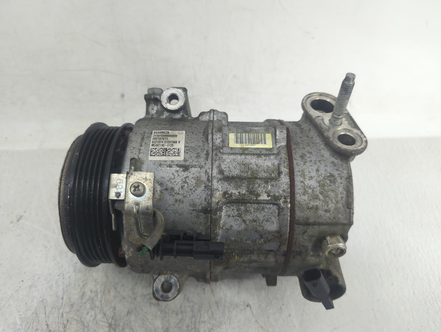 2019 Chevrolet Silverado 1500 Air Conditioning A/c Ac Compressor Oem - Oemusedautoparts1.com
