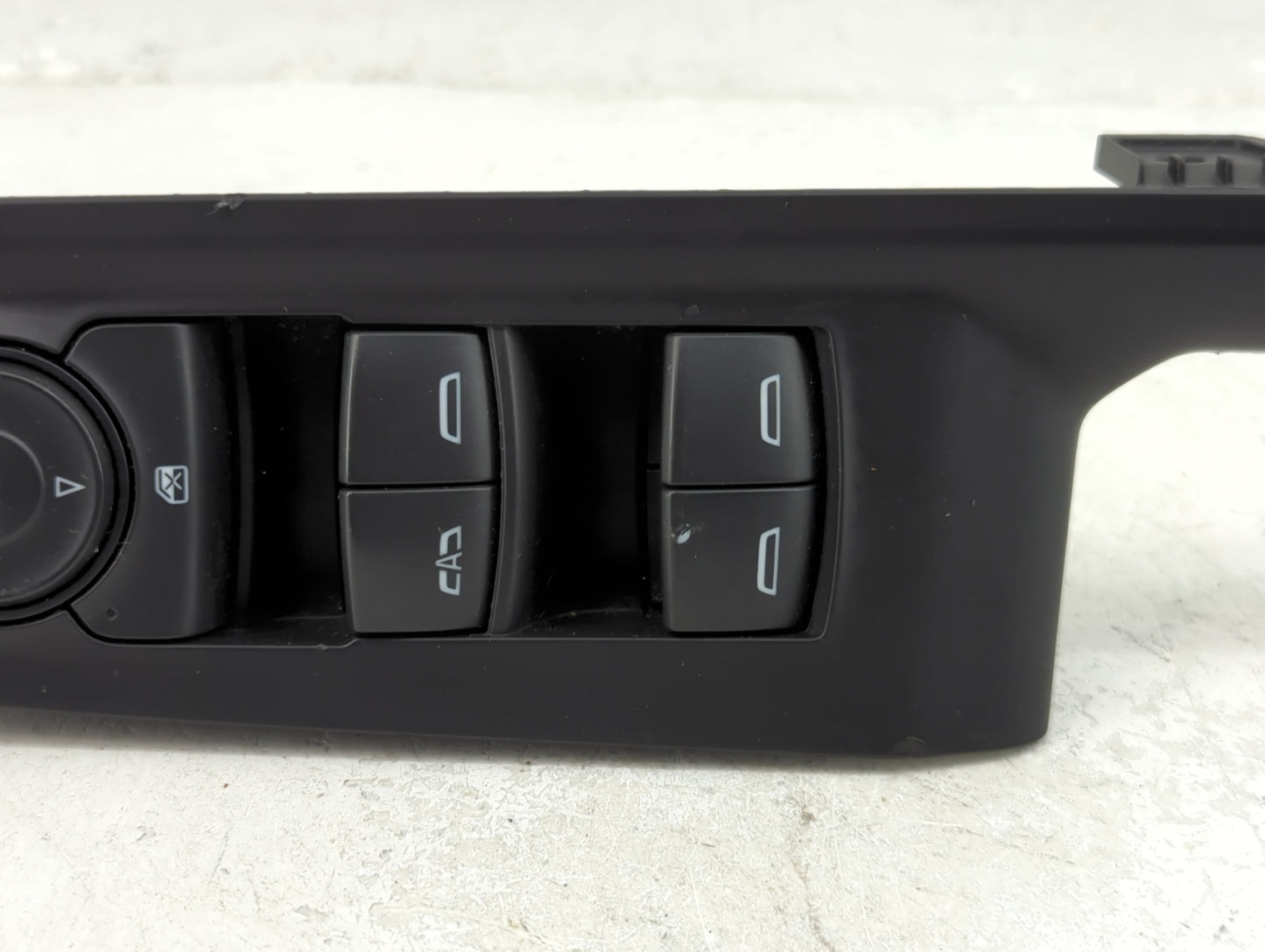 2019-2022 Chevrolet Silverado 1500 Master Power Window Switch Replacement Driver Side Left Fits OEM Used Auto Parts - Oemuse