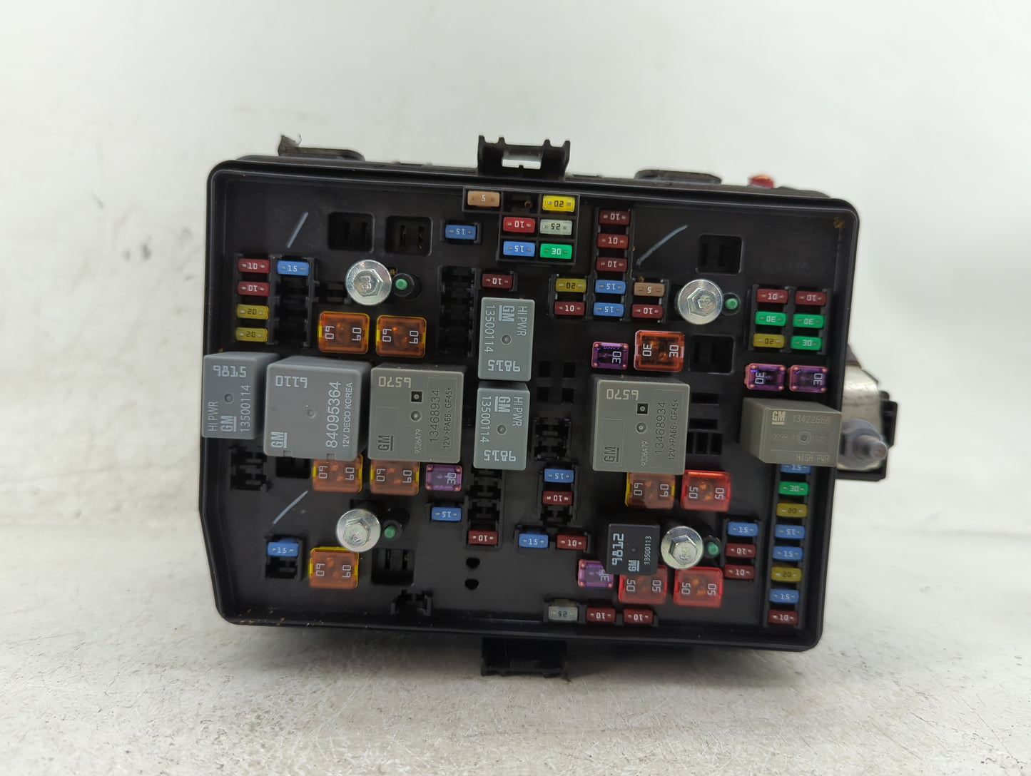 2021-2022 Chevrolet Silverado 1500 Fusebox Fuse Box Panel Relay Module Fits Fits 2021 2022 OEM Used Auto Parts - Oemusedauto