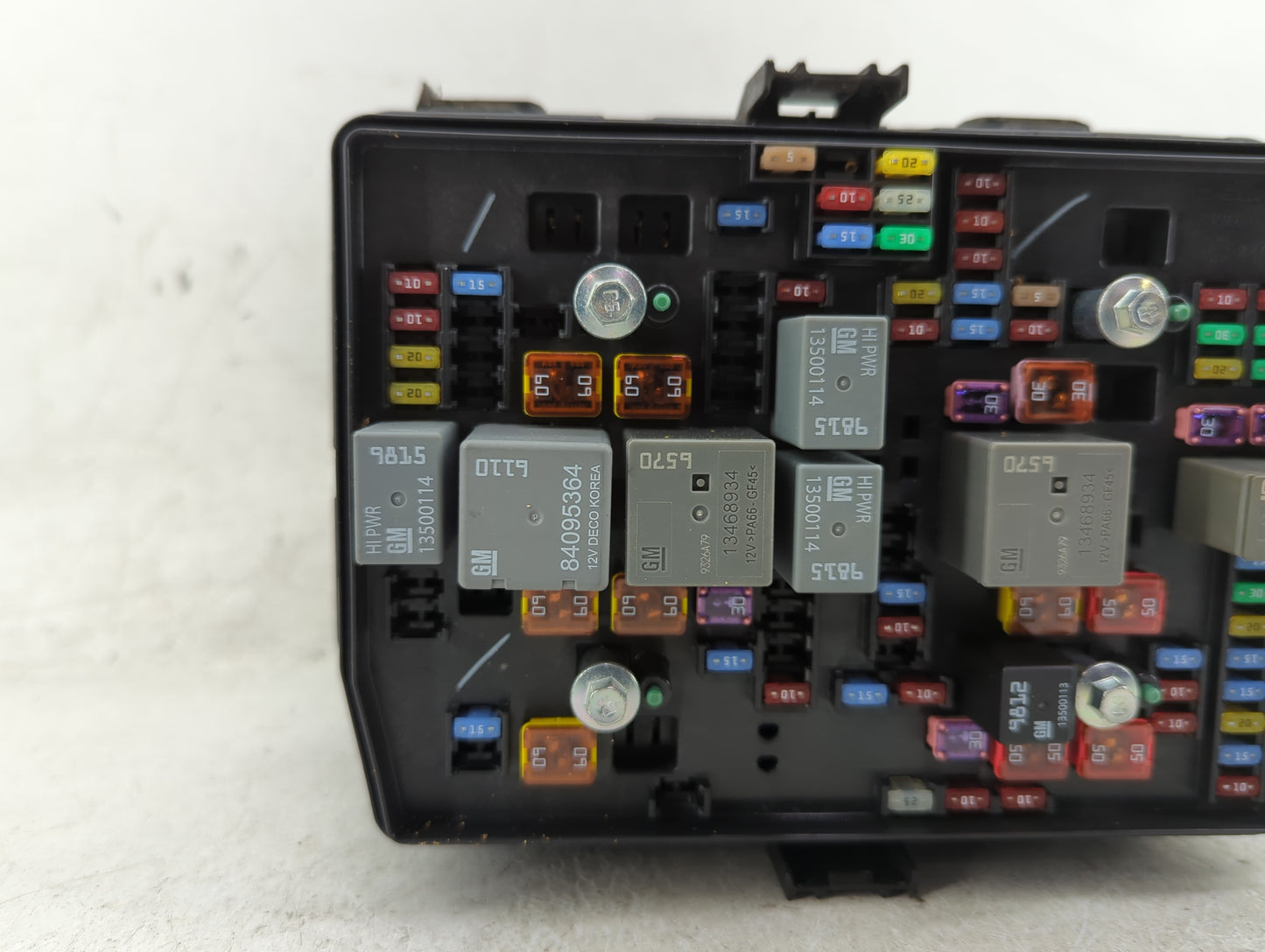 2021-2022 Chevrolet Silverado 1500 Fusebox Fuse Box Panel Relay Module Fits Fits 2021 2022 OEM Used Auto Parts - Oemusedauto